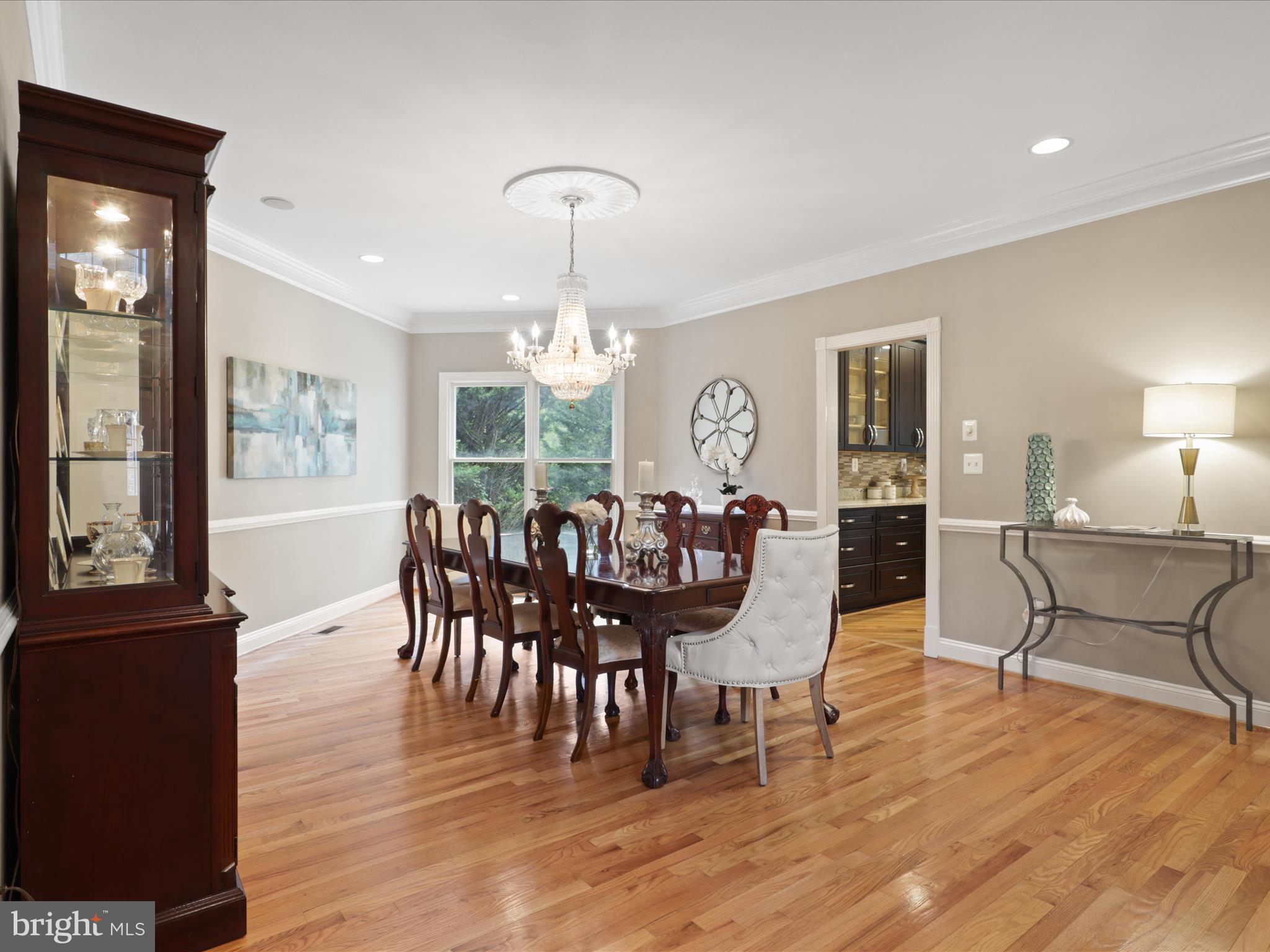 HUNTER MILL ESTATES - Residential