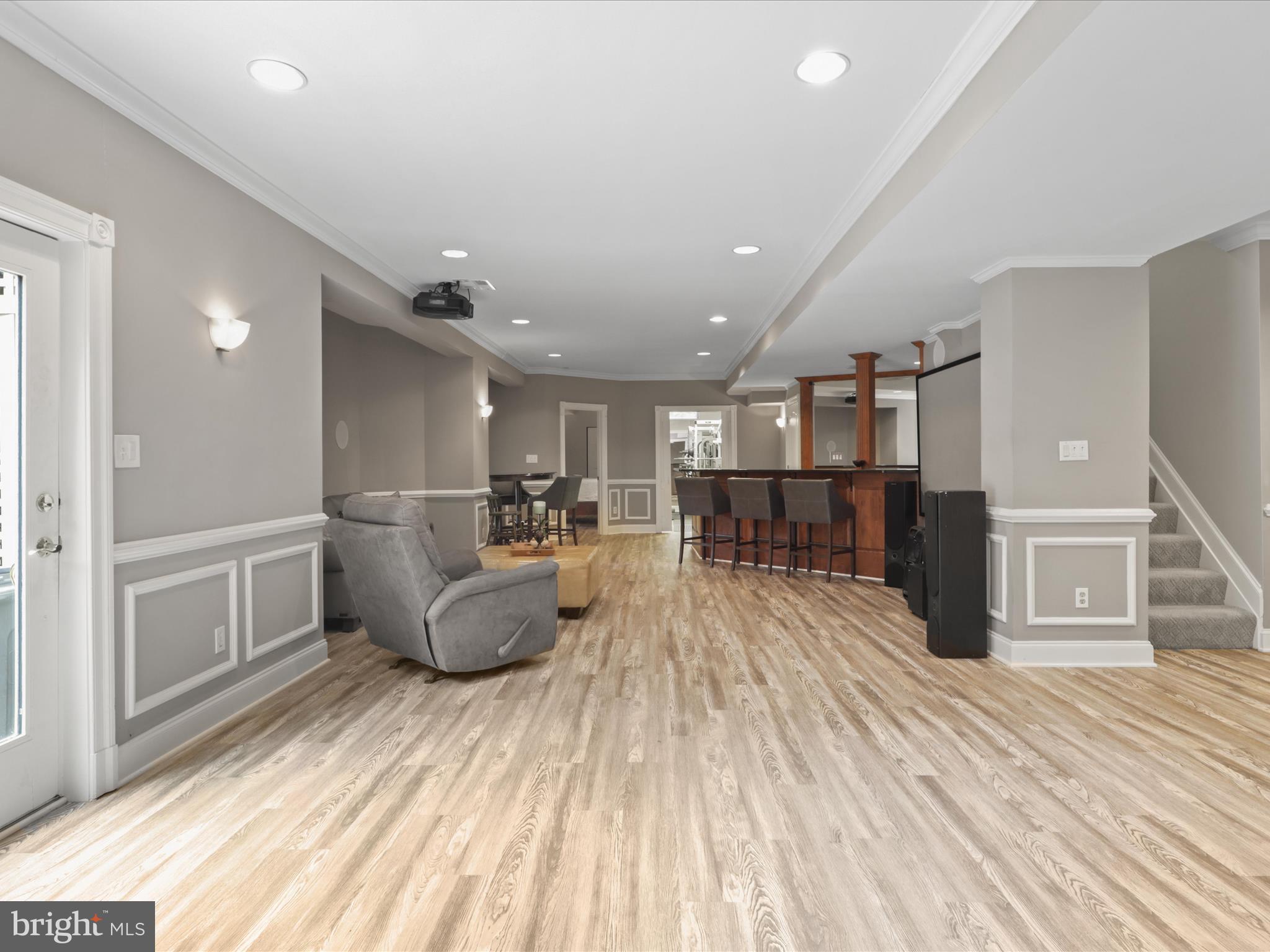 HUNTER MILL ESTATES - Residential