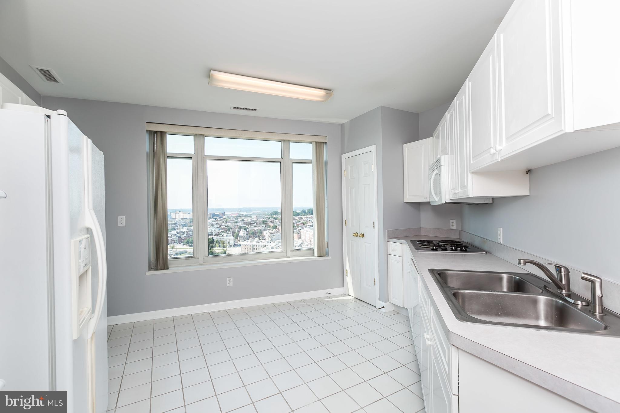 HARBORVIEW - Residential Lease