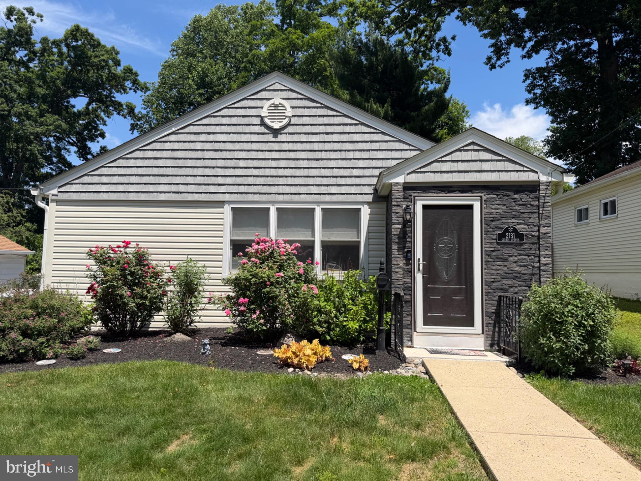 ABINGTON - Residential
