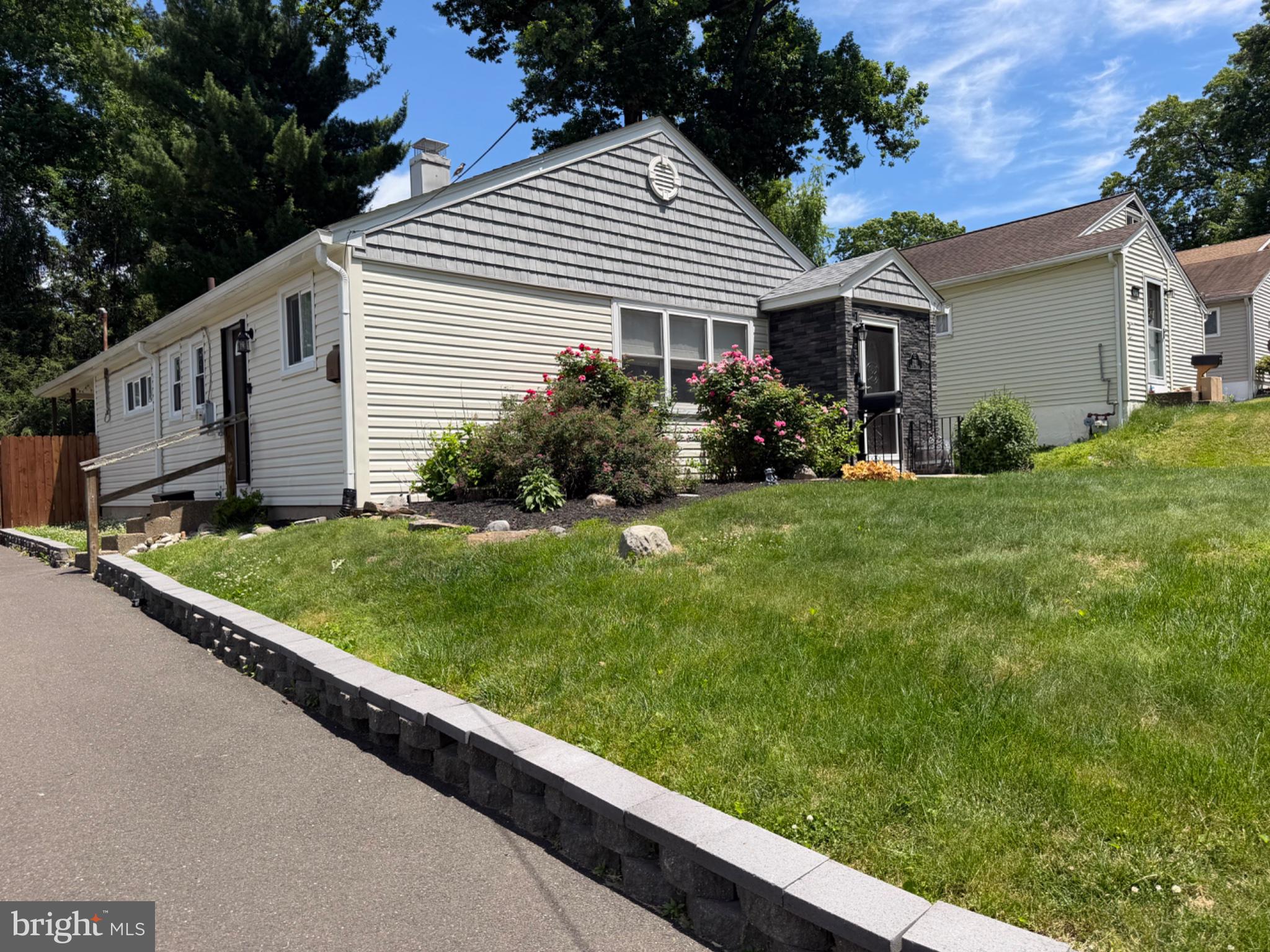 ABINGTON - Residential