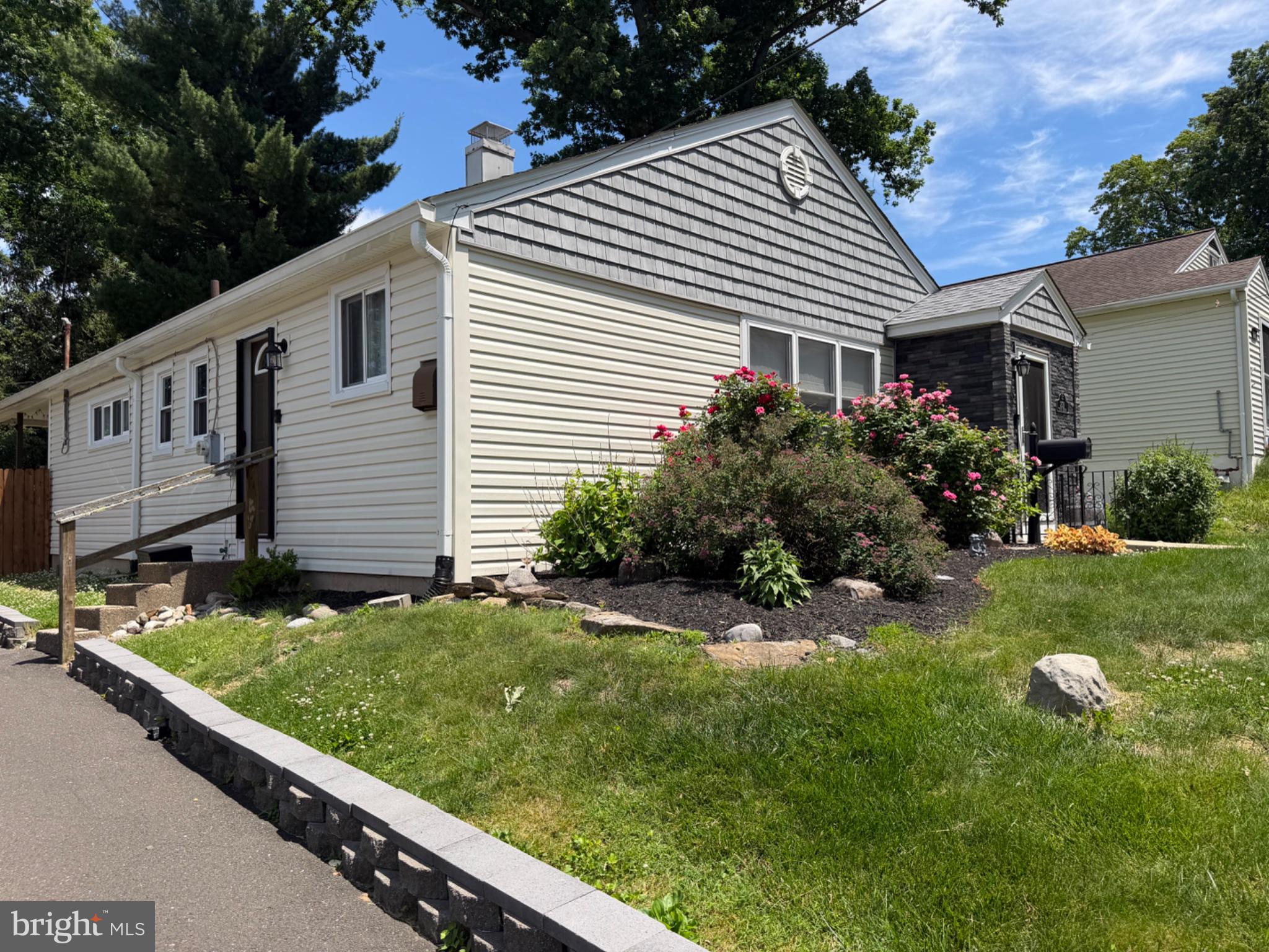ABINGTON - Residential