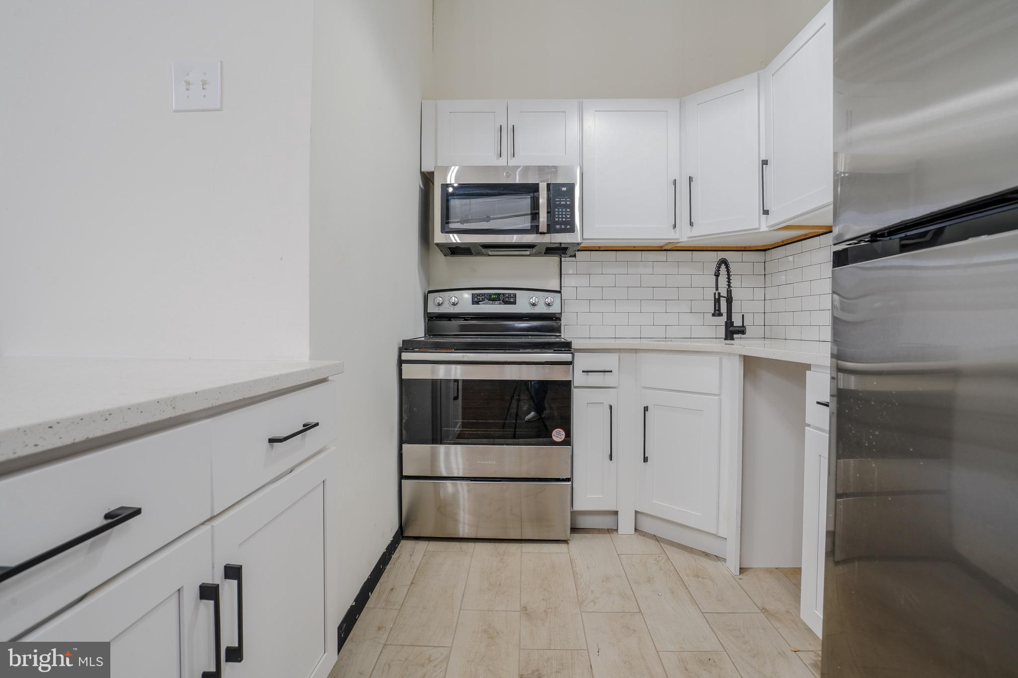 FRANCISVILLE - Residential Lease