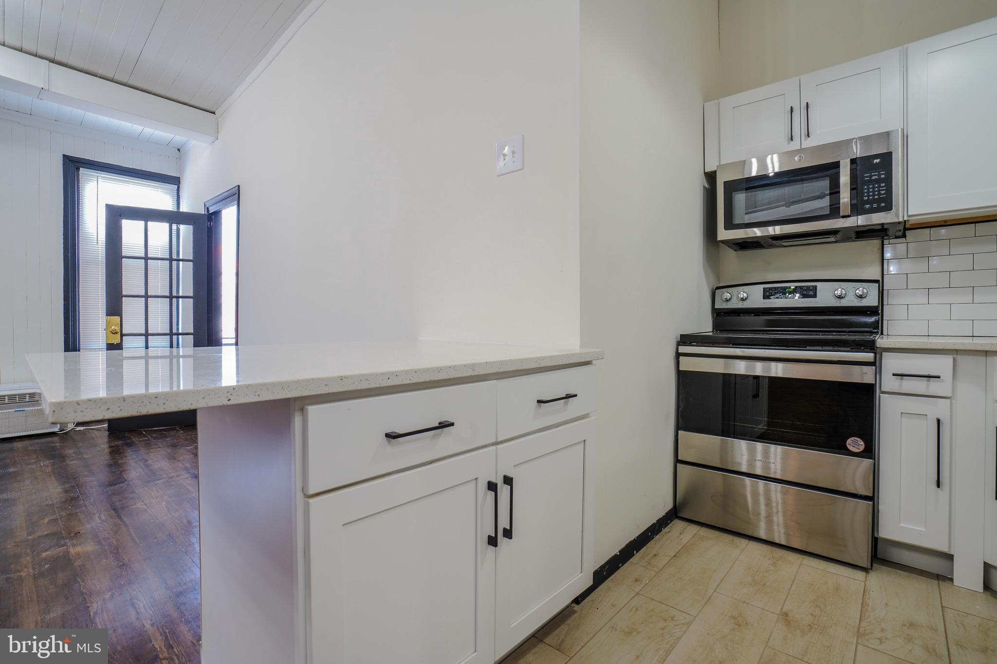 FRANCISVILLE - Residential Lease
