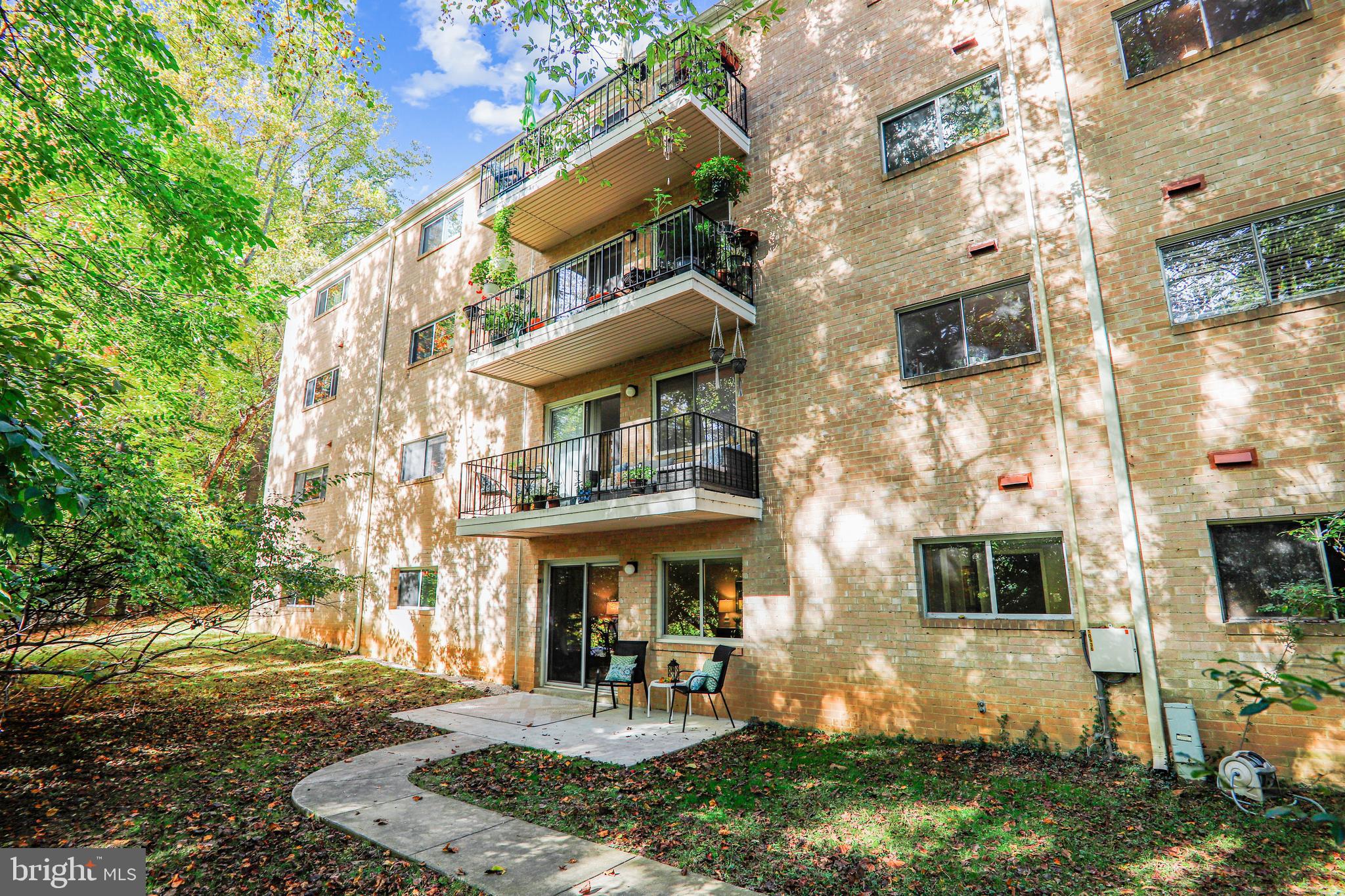 PARKSIDE CONDOMINIUMS - Residential