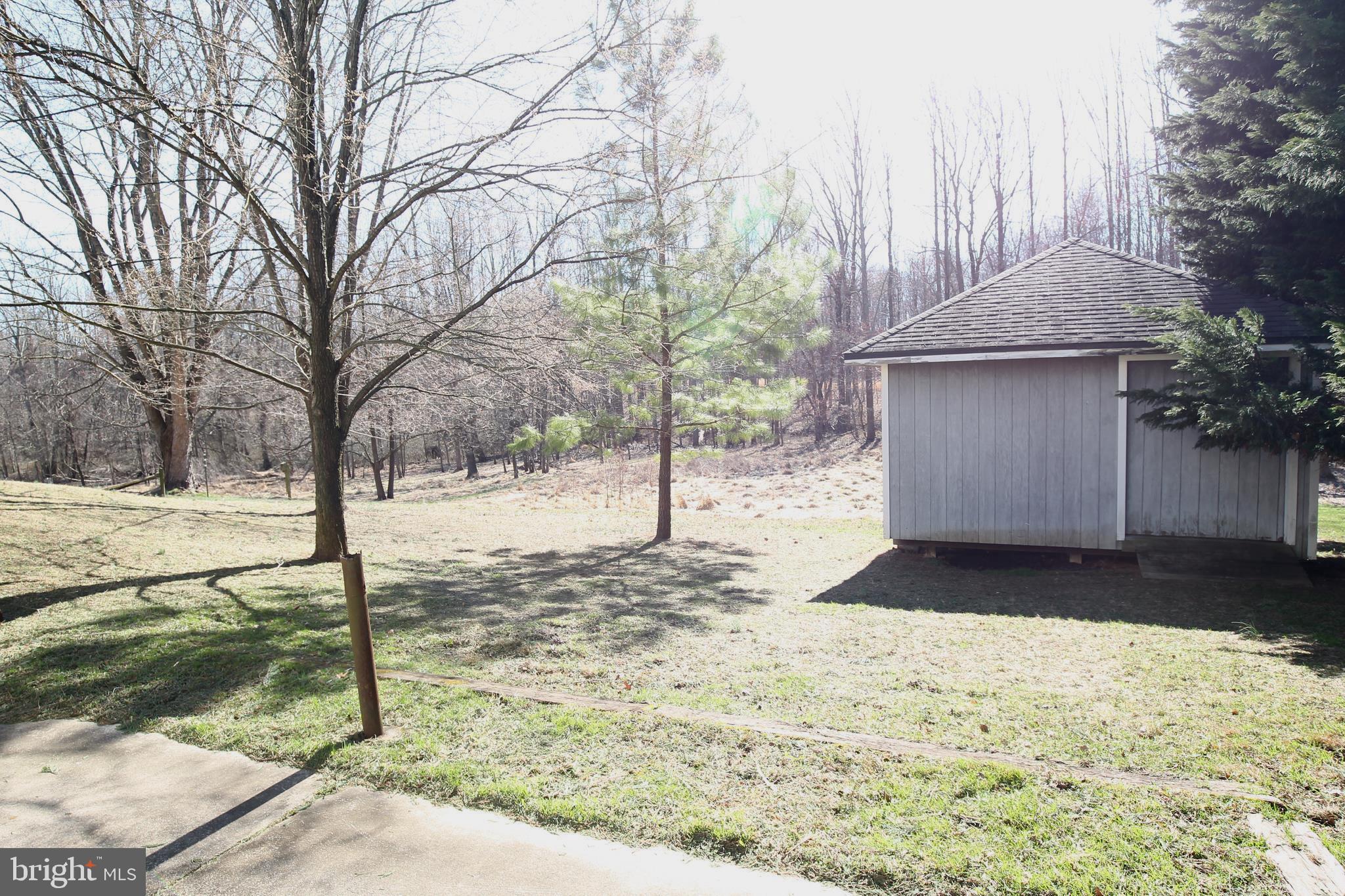 OAK SPRINGS - Residential Lease