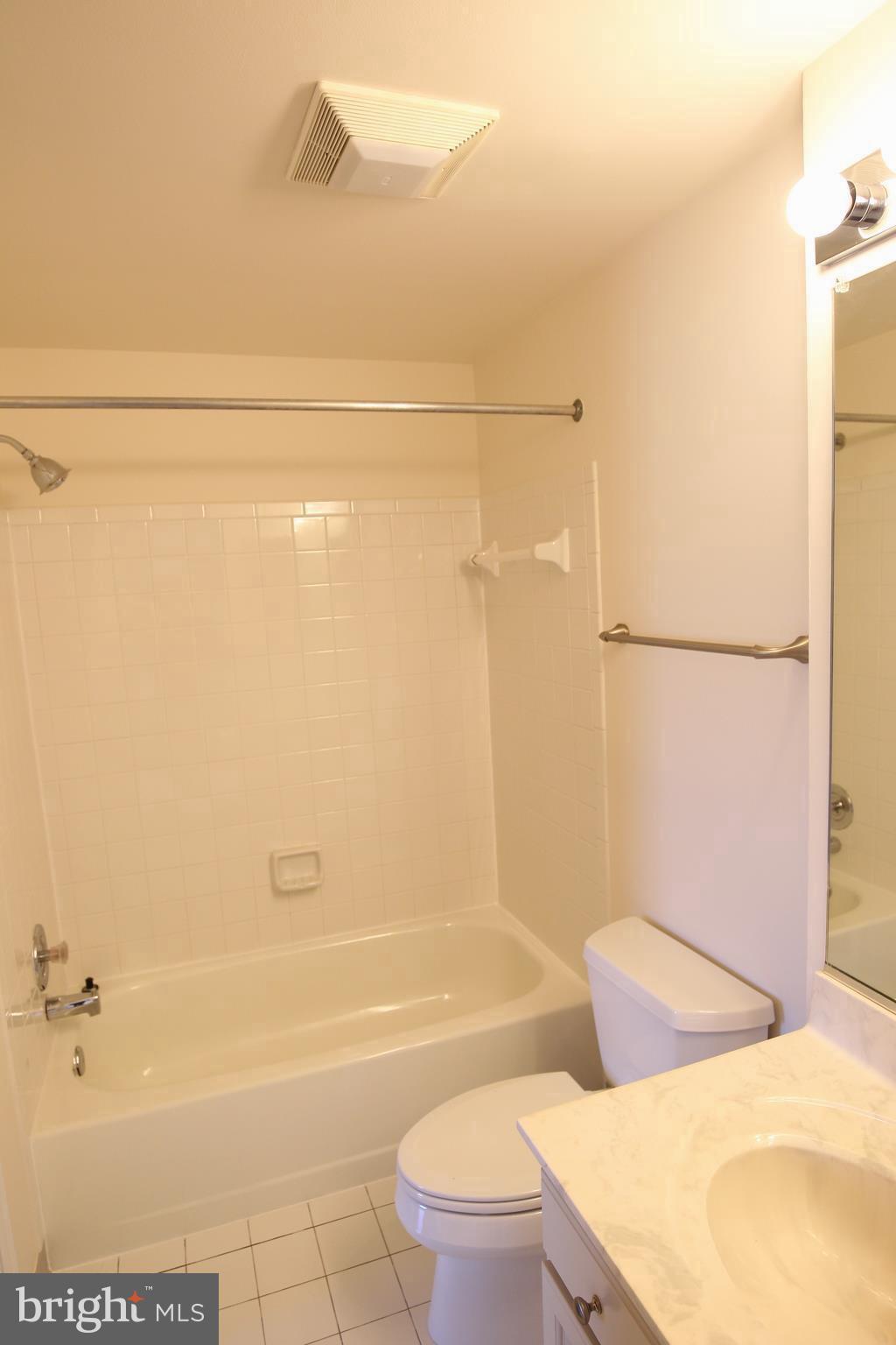 OAK SPRINGS - Residential Lease