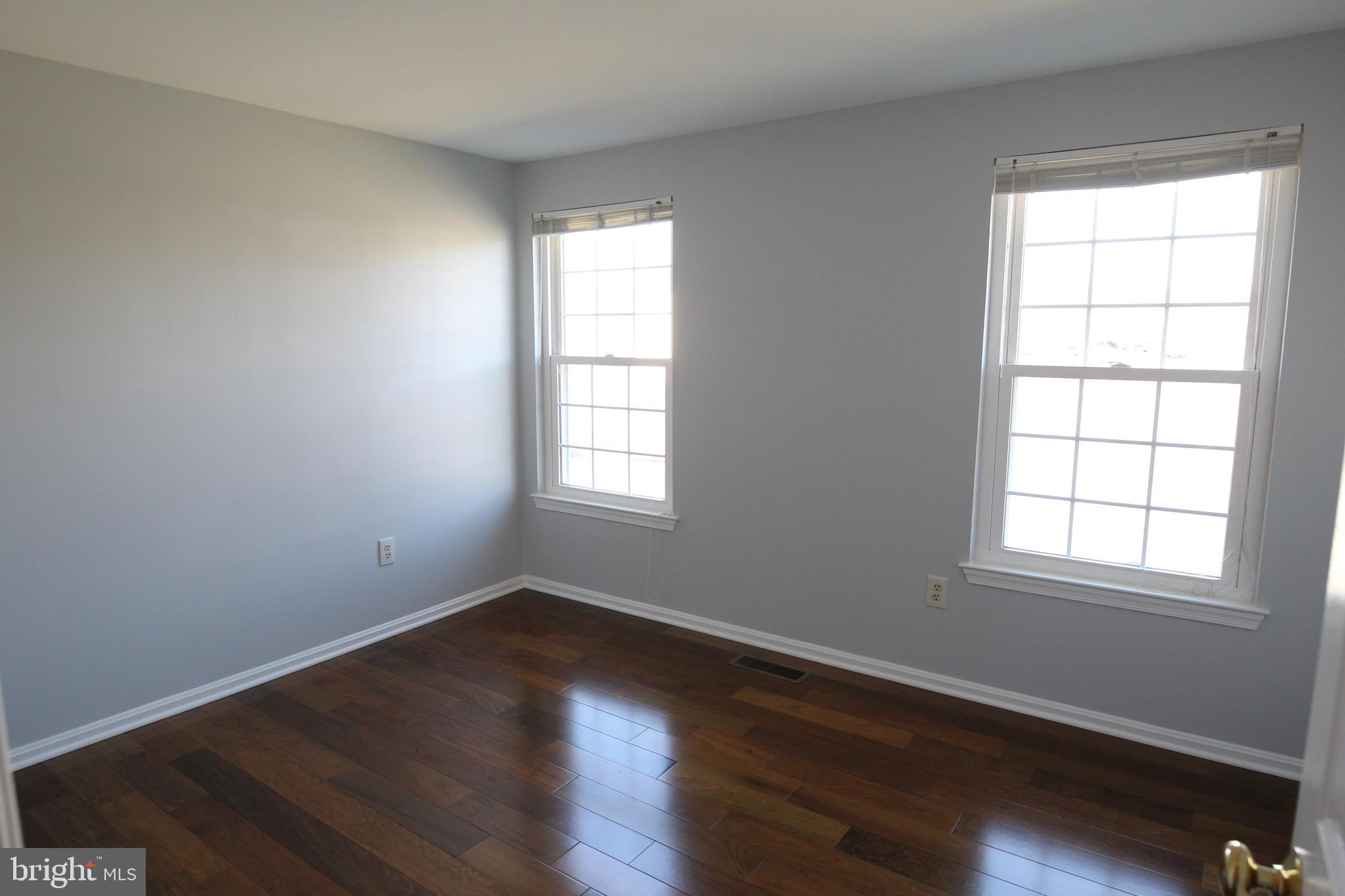 OAK SPRINGS - Residential Lease