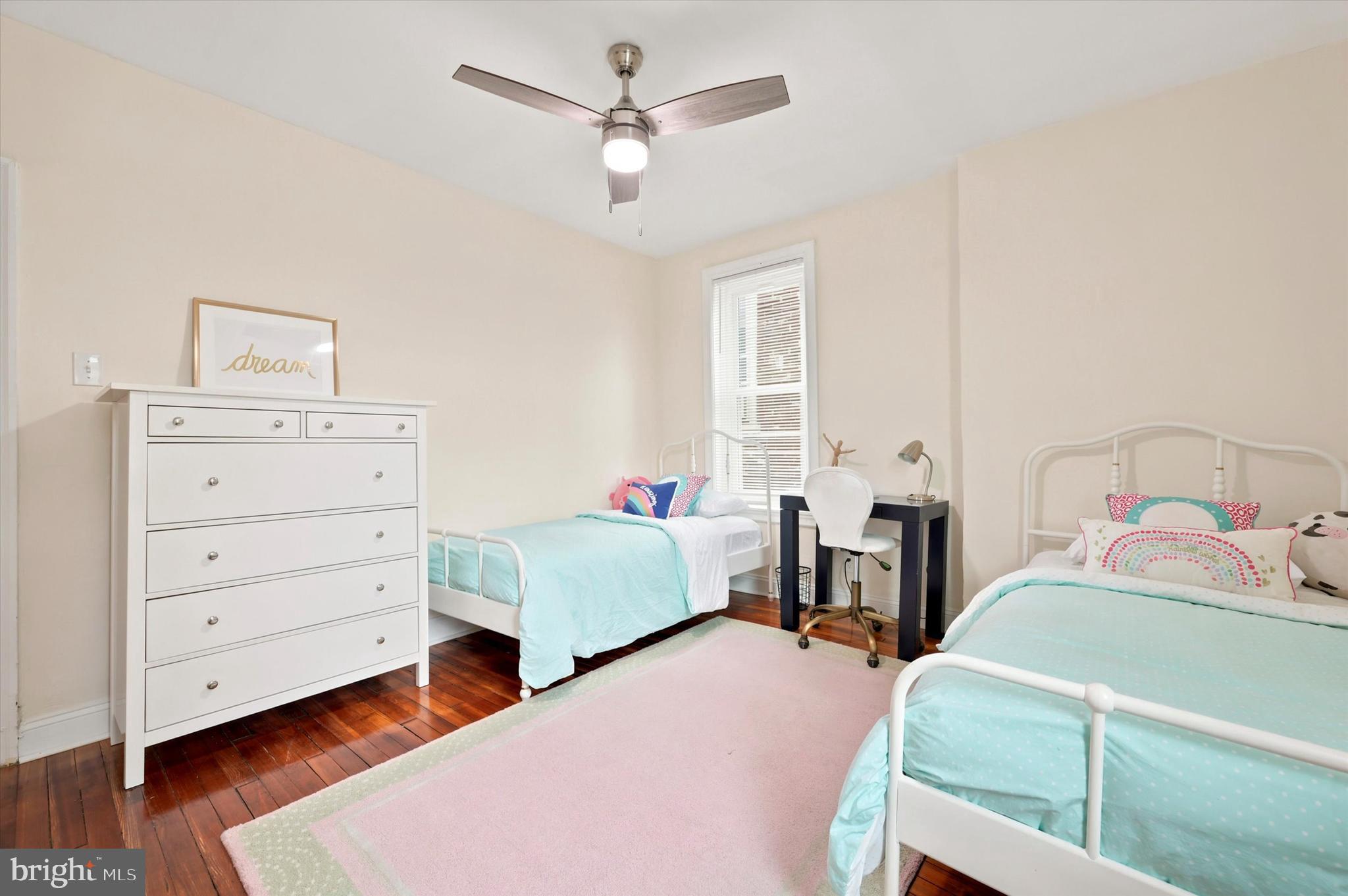 GERMANTOWN (EAST) - Residential