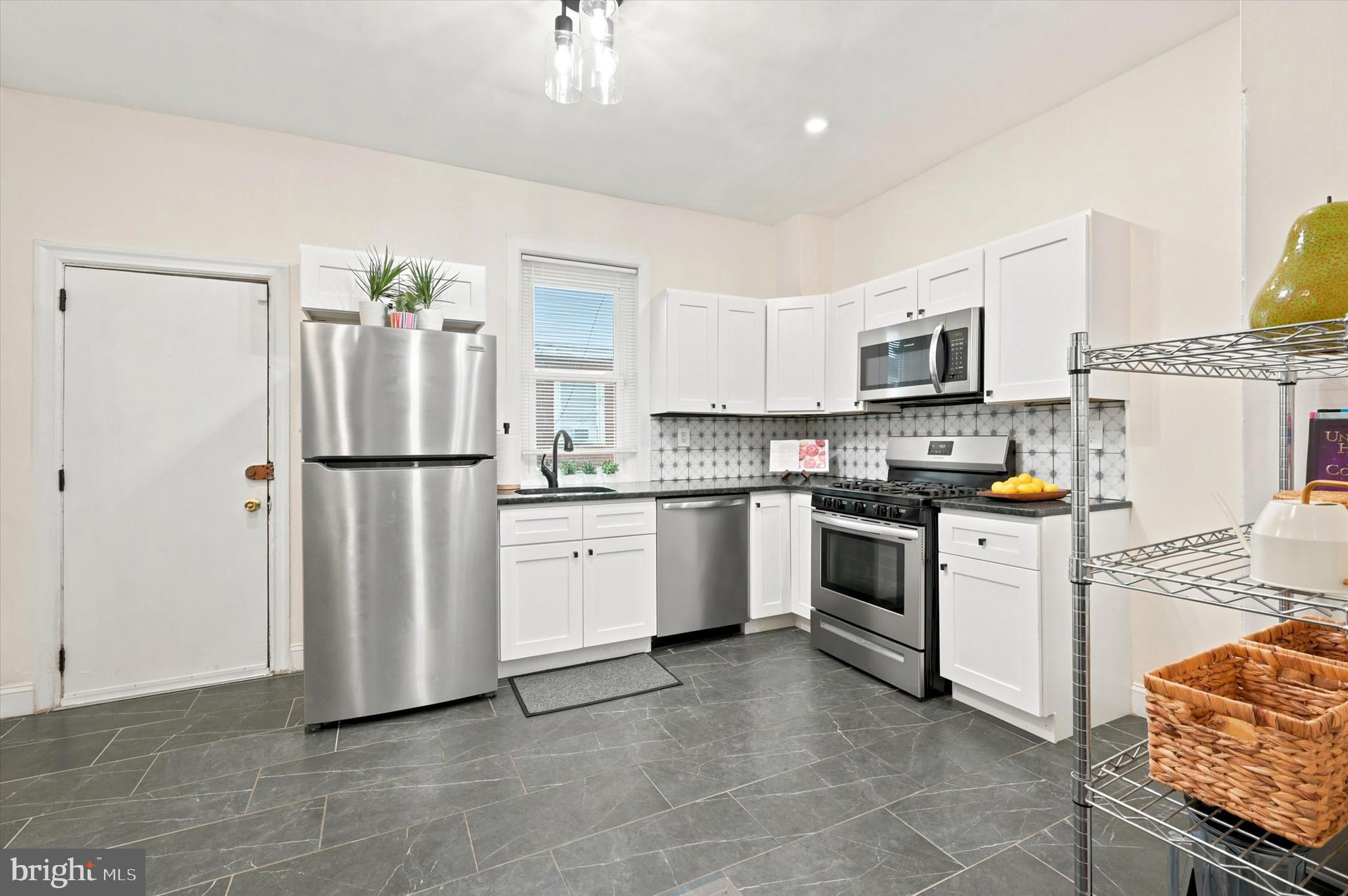 GERMANTOWN (EAST) - Residential