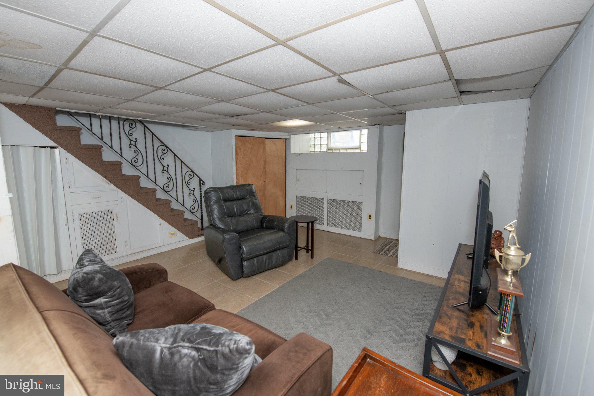MAYFAIR - Residential