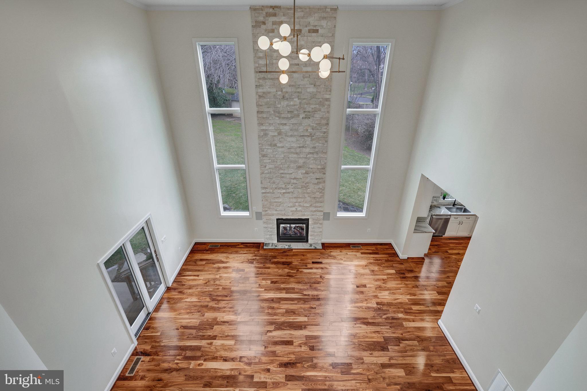 CHESTERBROOK WOODS - Residential Lease