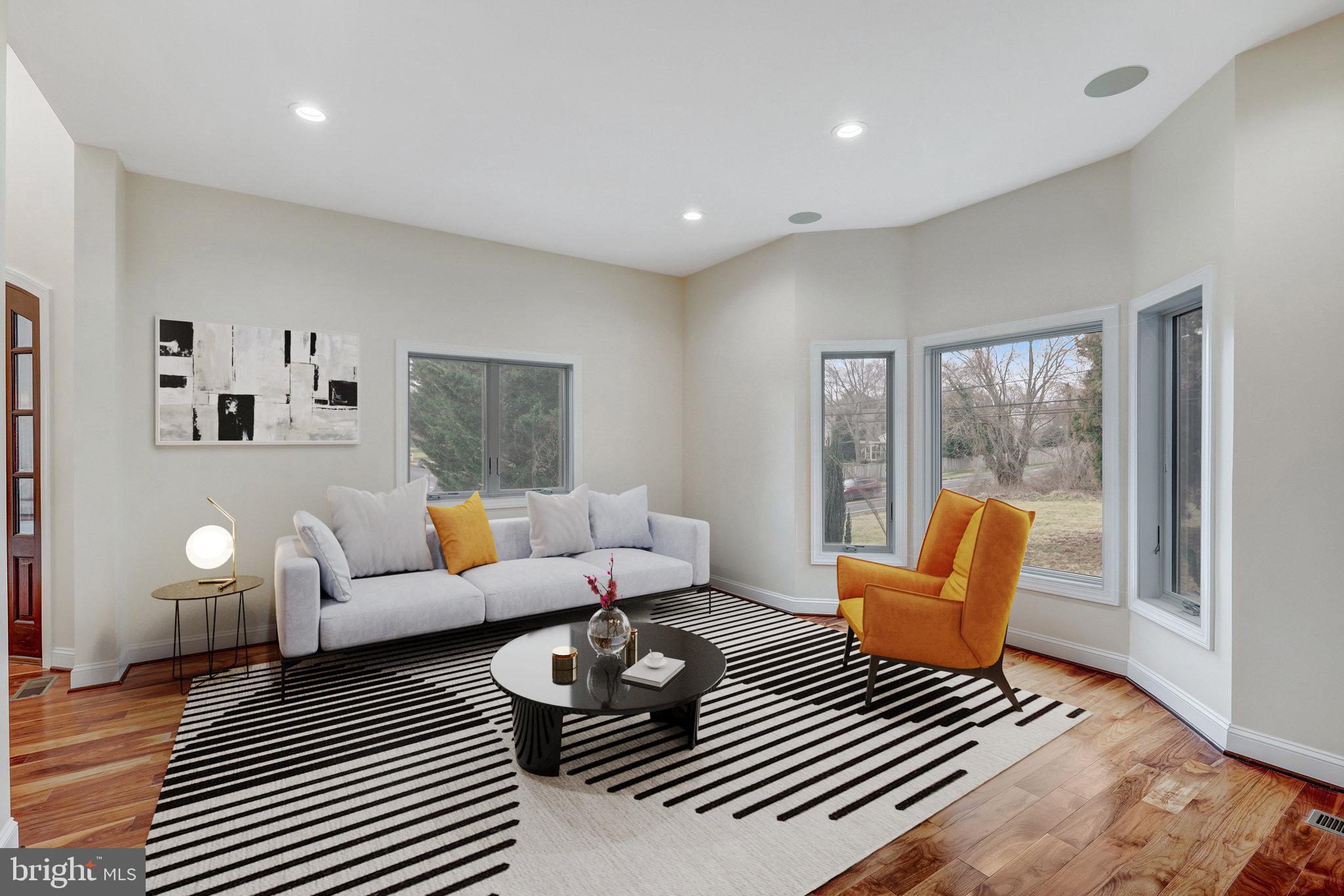 CHESTERBROOK WOODS - Residential Lease
