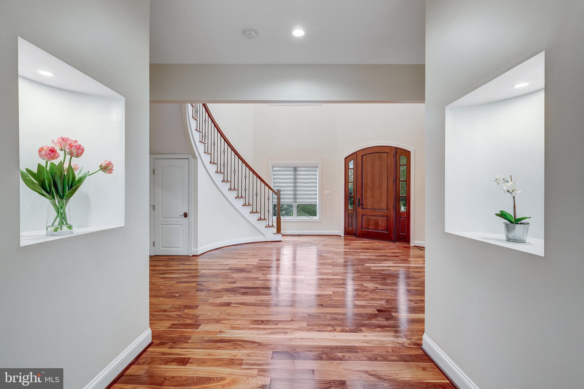 CHESTERBROOK WOODS - Residential Lease