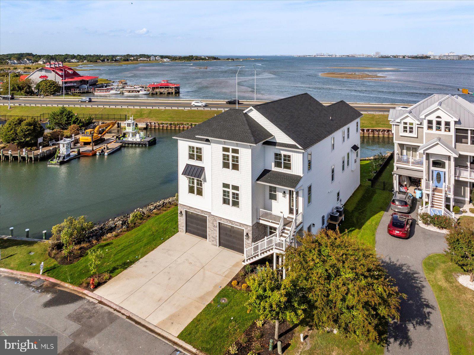 ESTATES AT INLET ISLE - Residential