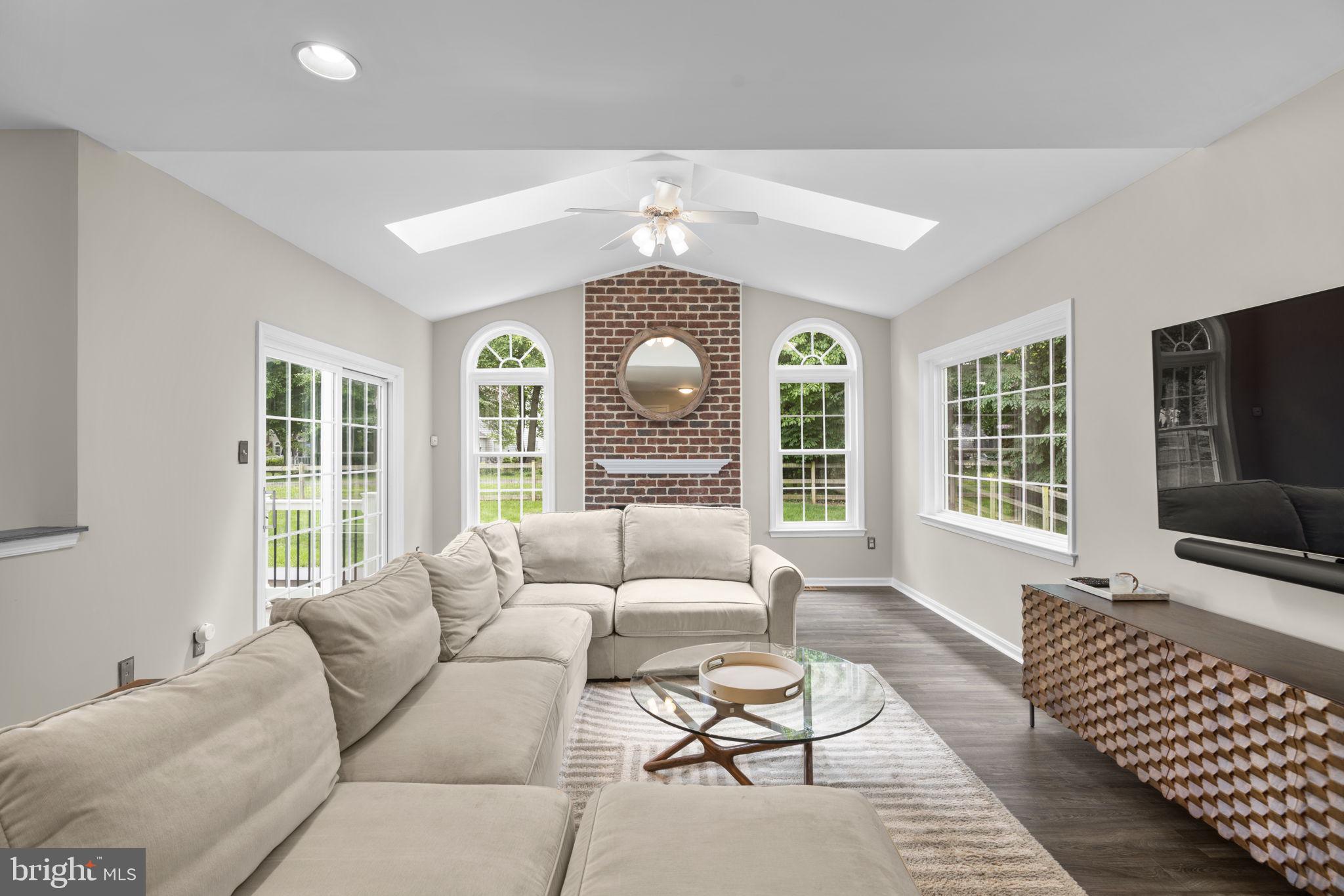 HICKORY RIDGE - Residential