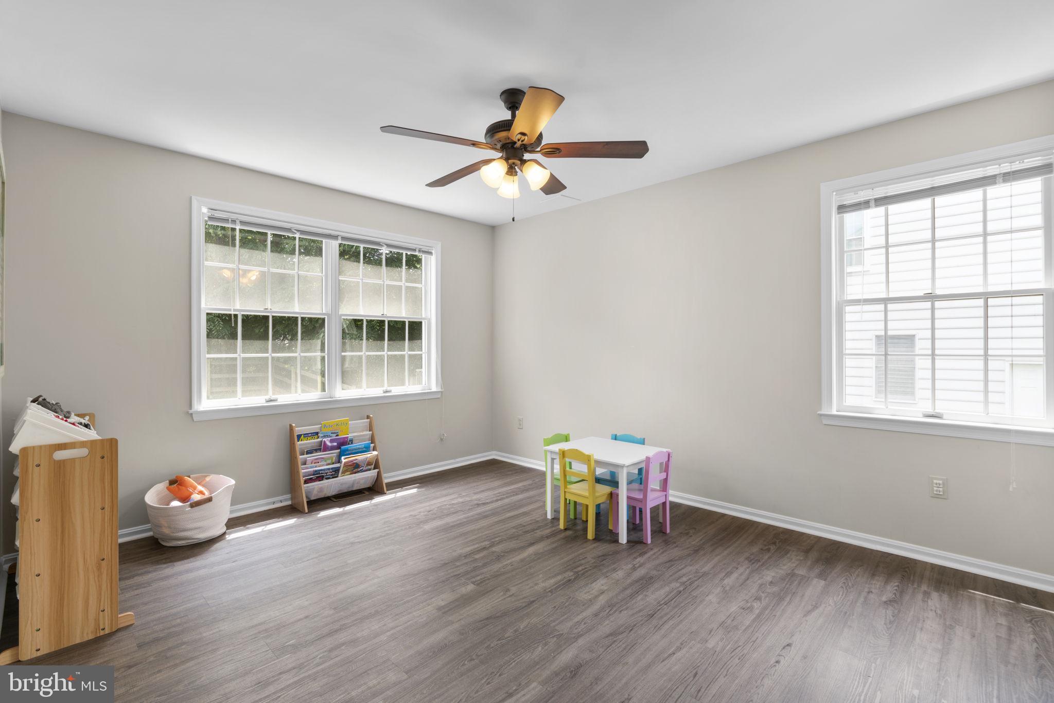 HICKORY RIDGE - Residential