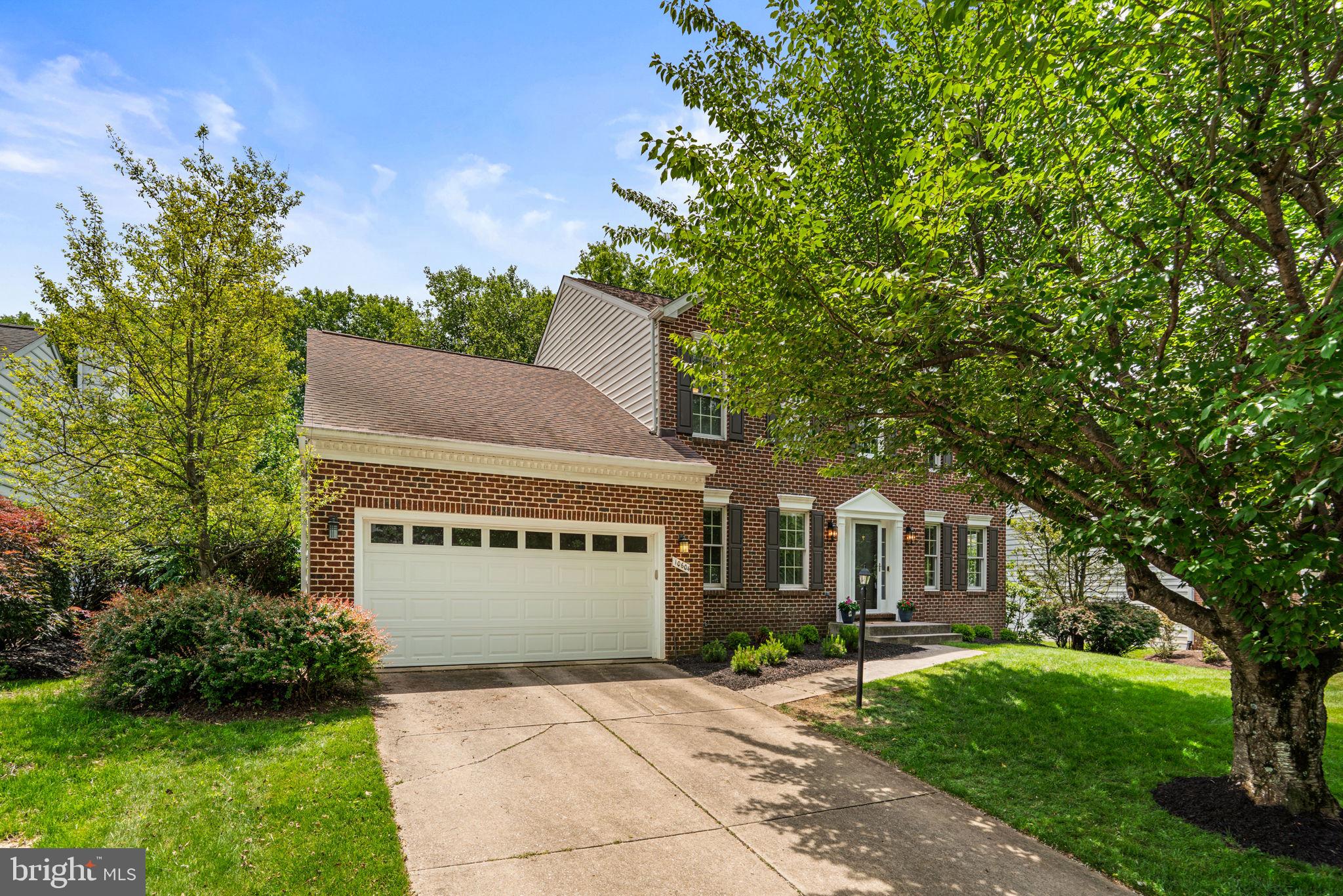 HICKORY RIDGE - Residential