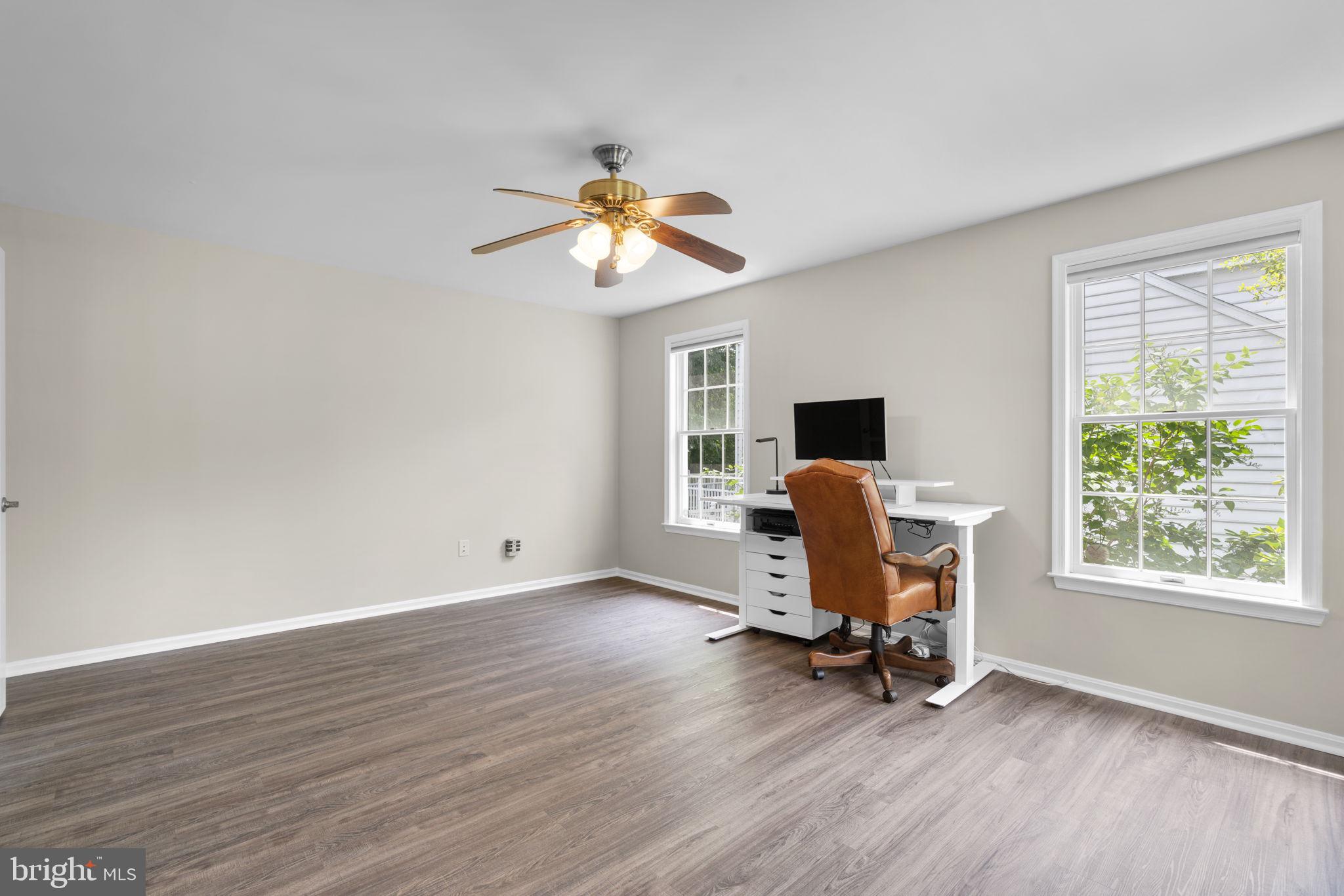 HICKORY RIDGE - Residential