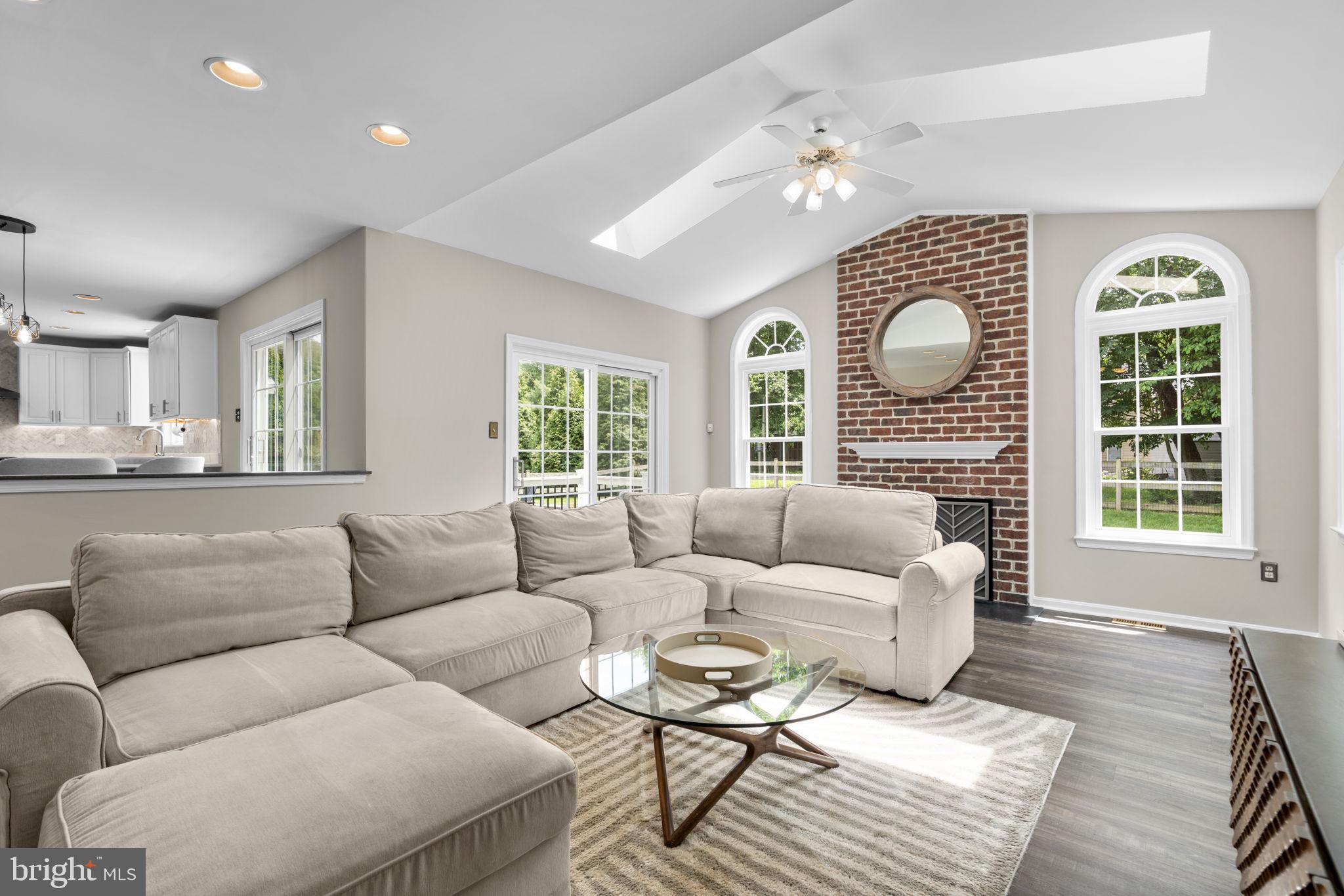 HICKORY RIDGE - Residential