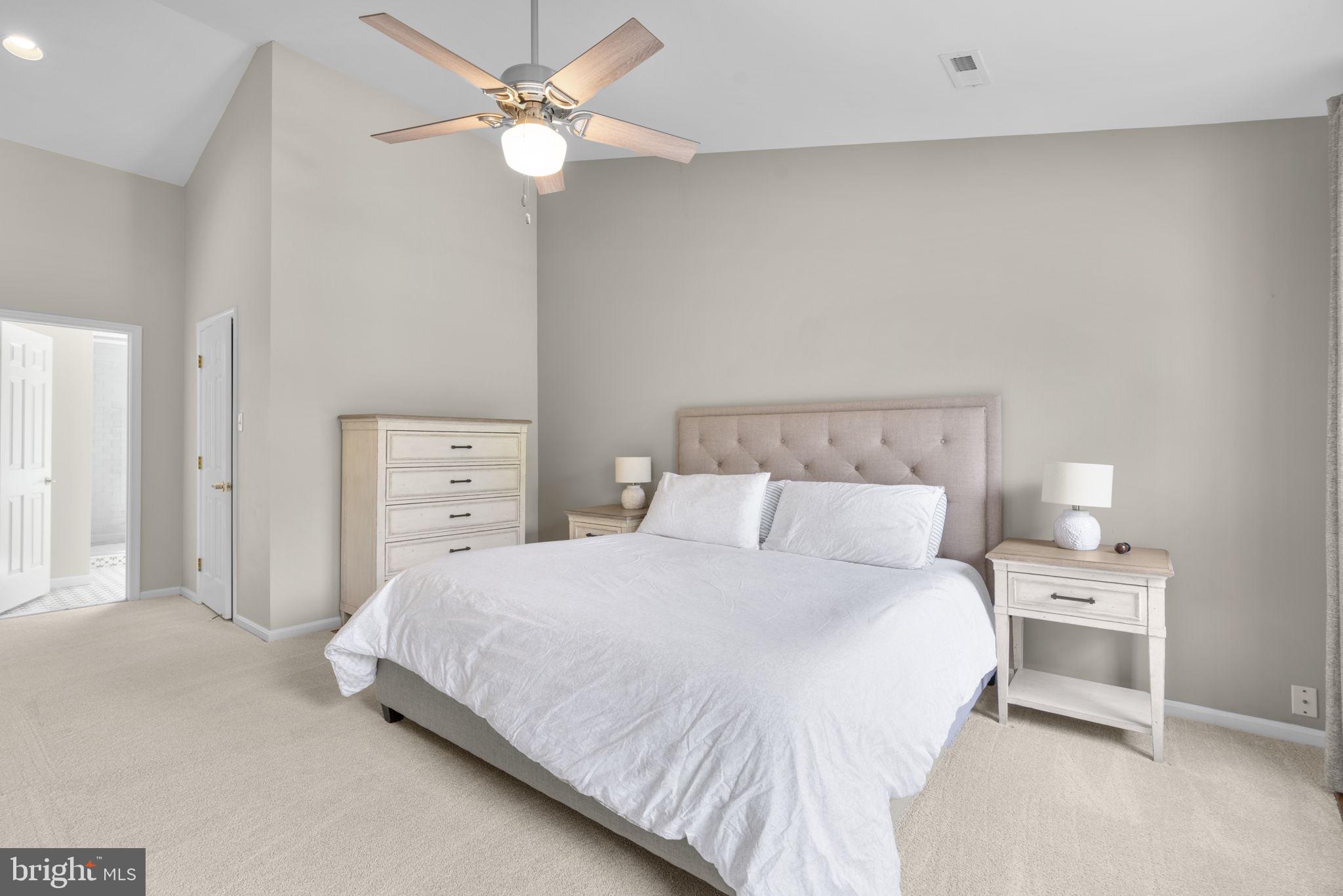 HICKORY RIDGE - Residential