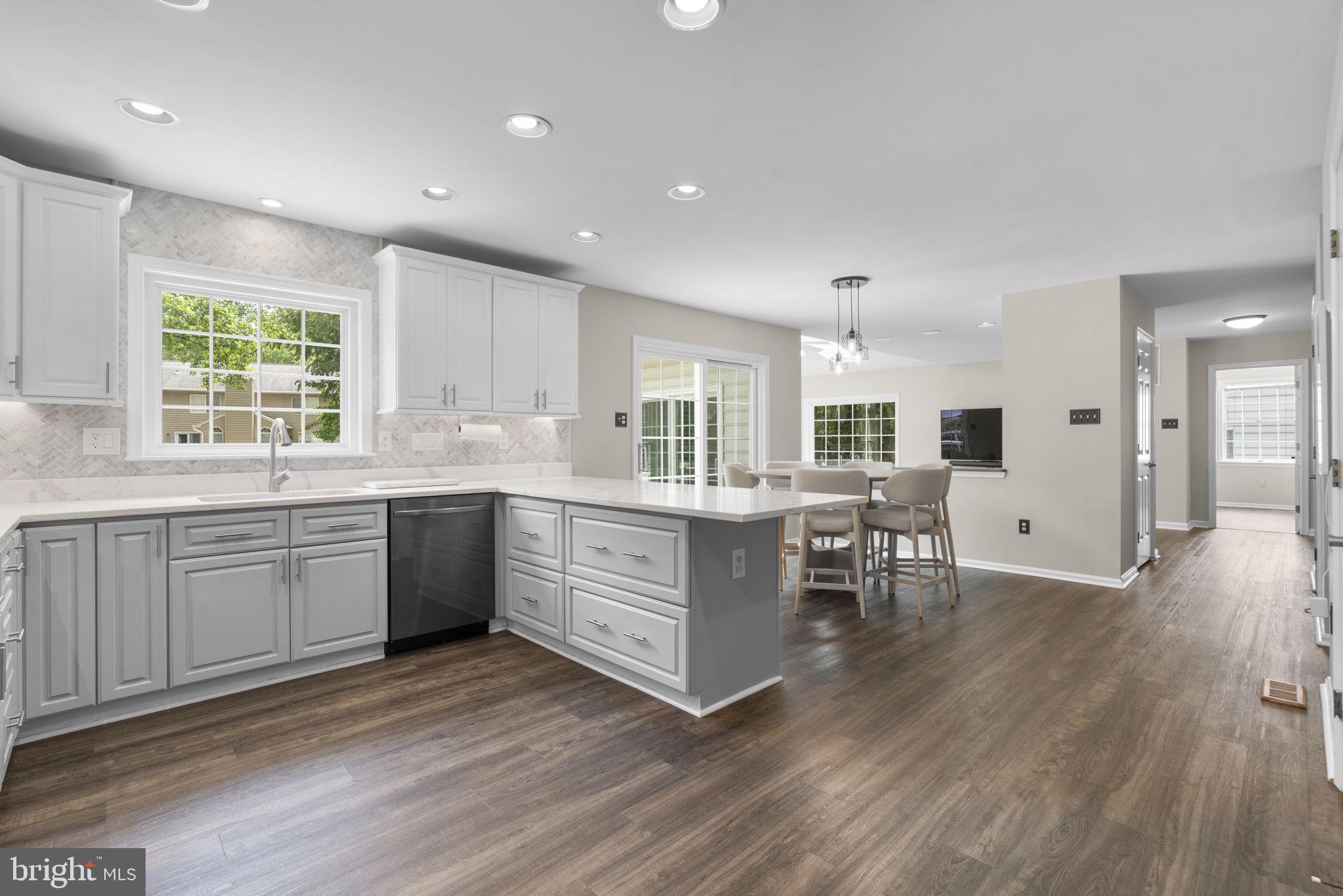 HICKORY RIDGE - Residential