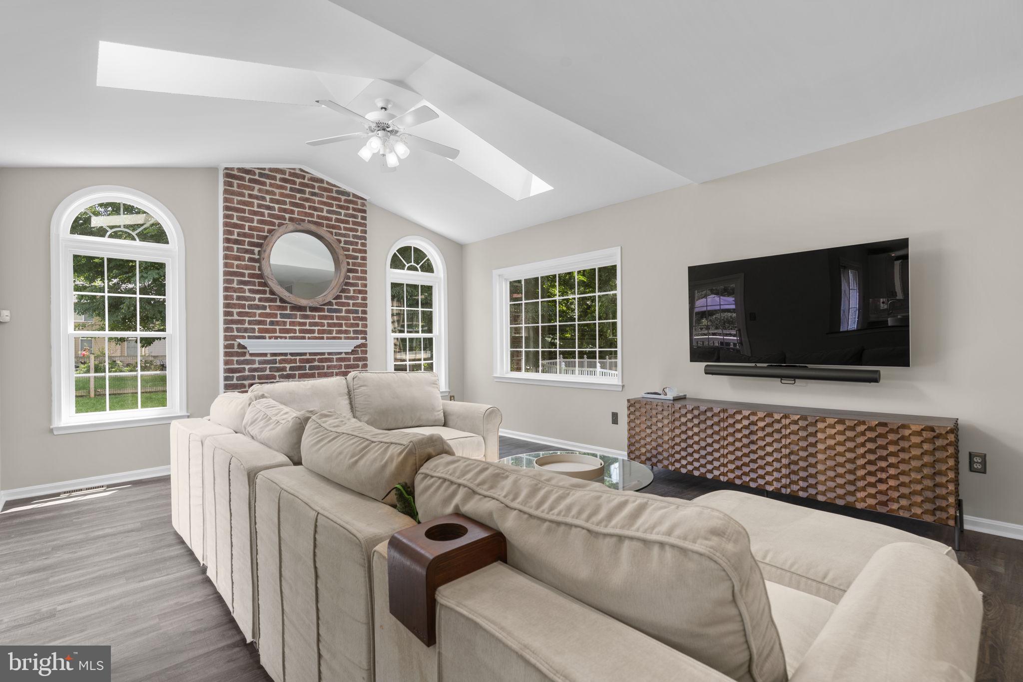 HICKORY RIDGE - Residential