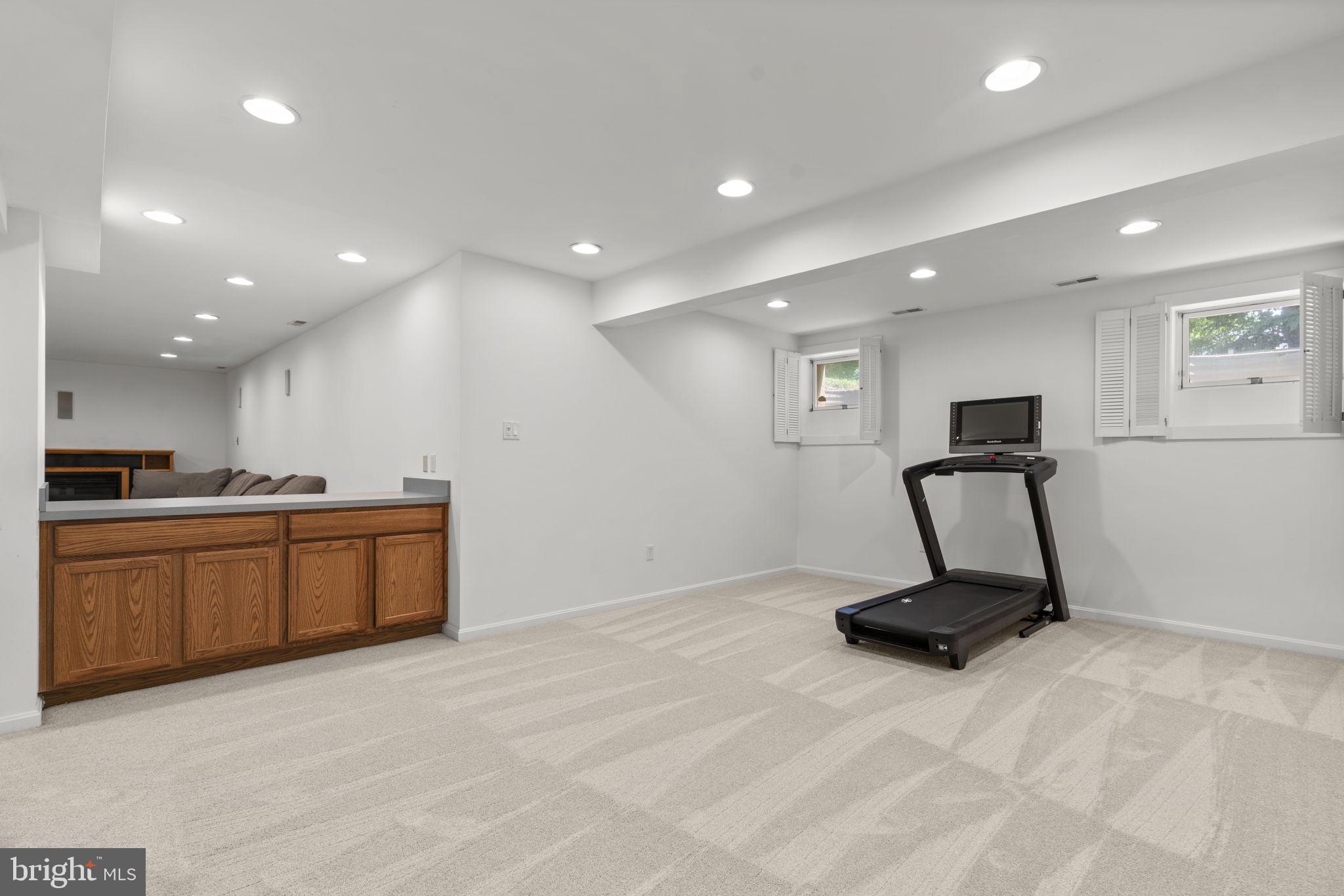 HICKORY RIDGE - Residential
