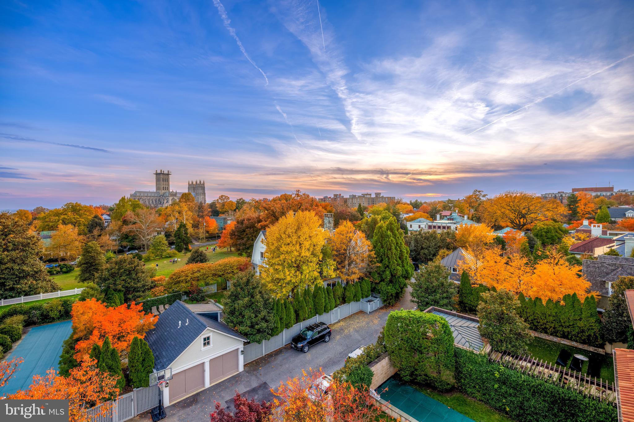 CLEVELAND PARK - Residential