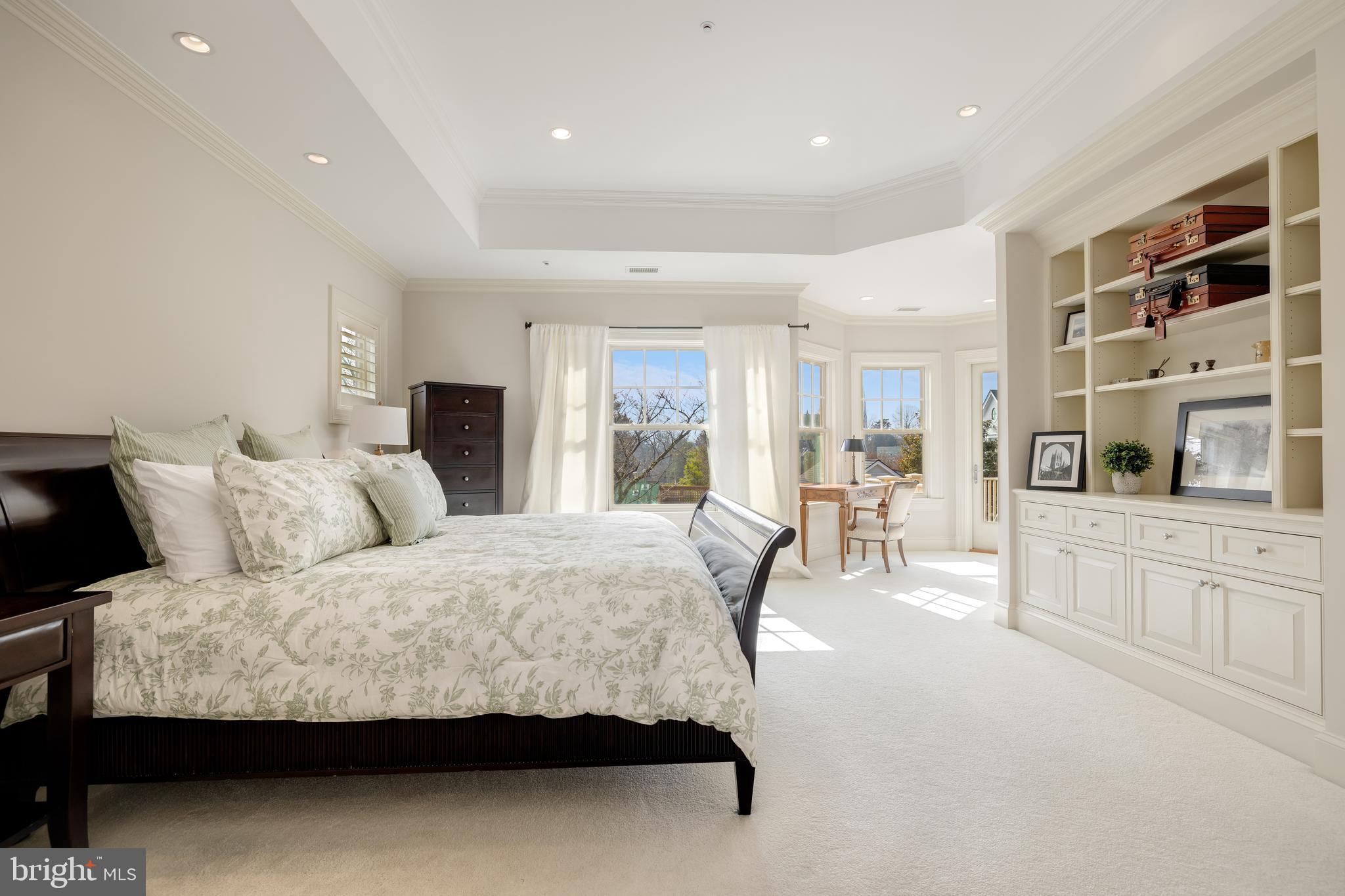 CLEVELAND PARK - Residential