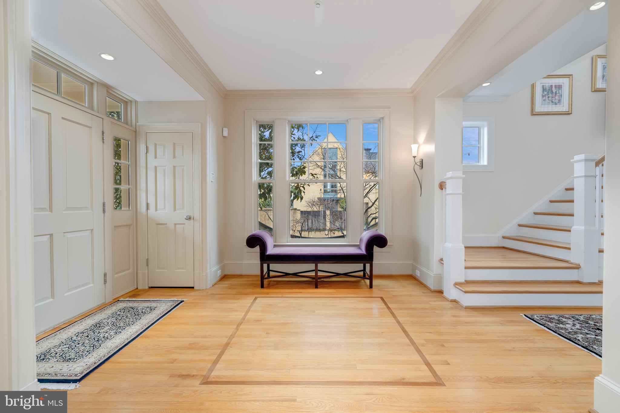 CLEVELAND PARK - Residential