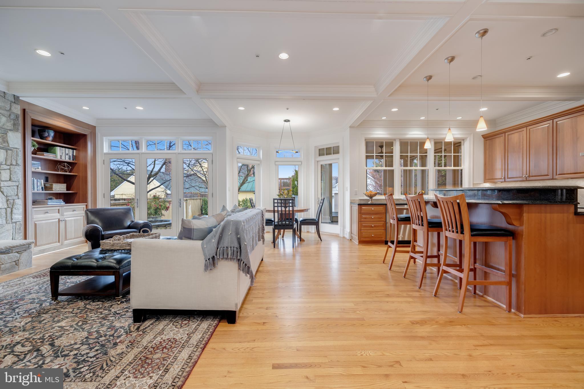CLEVELAND PARK - Residential