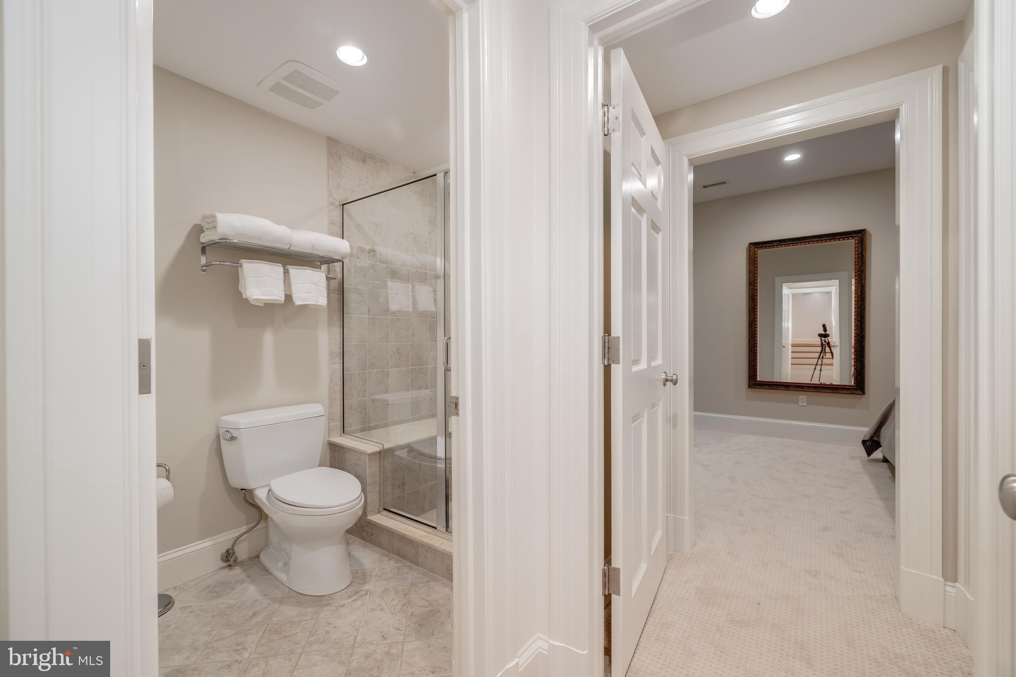 CLEVELAND PARK - Residential