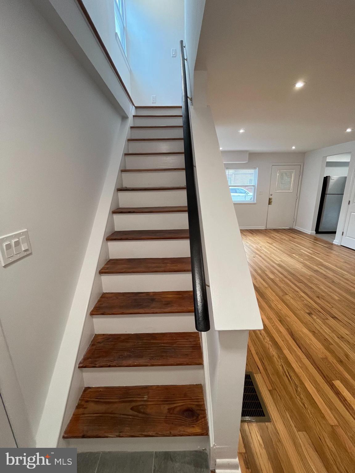 POINT BREEZE - Residential
