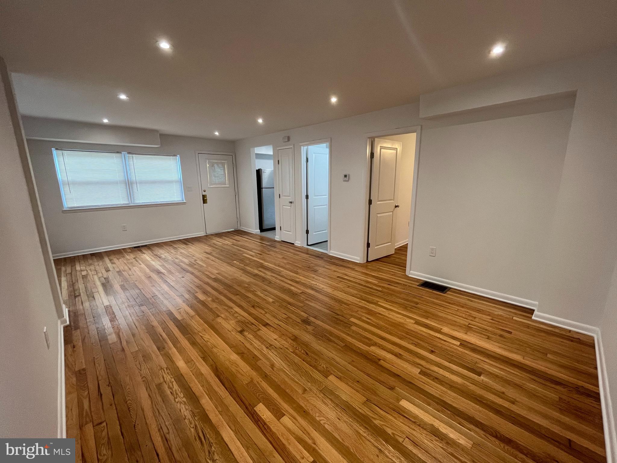 POINT BREEZE - Residential