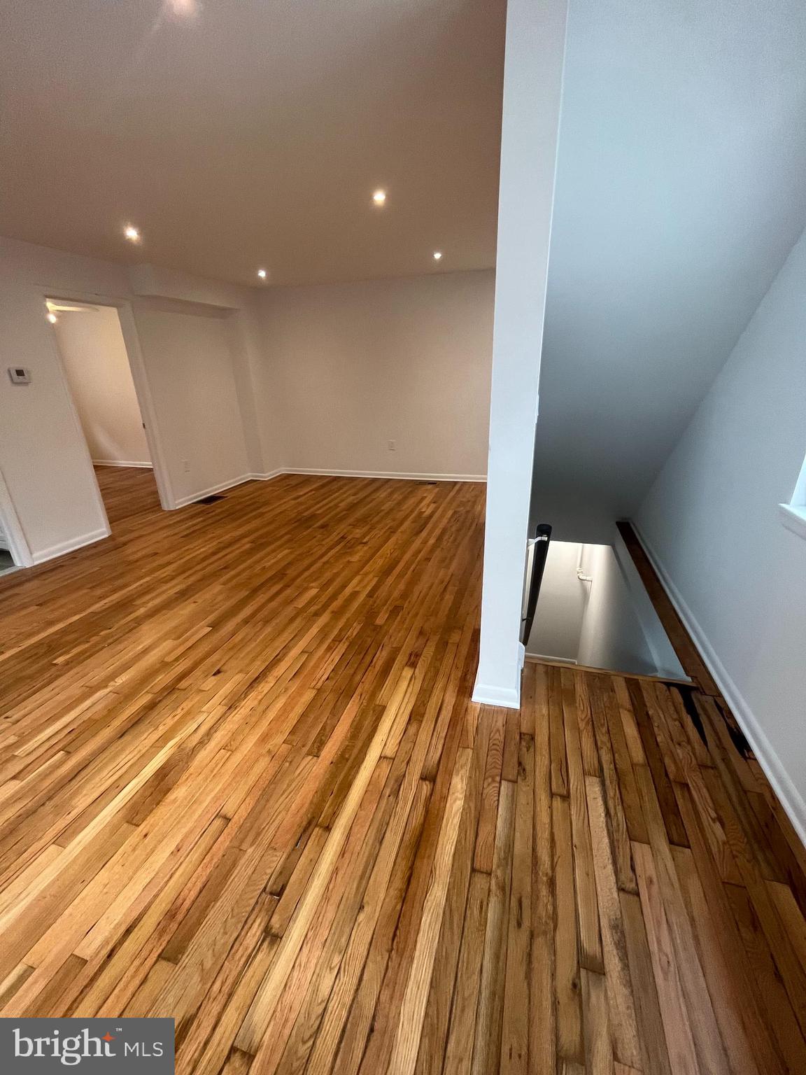 POINT BREEZE - Residential