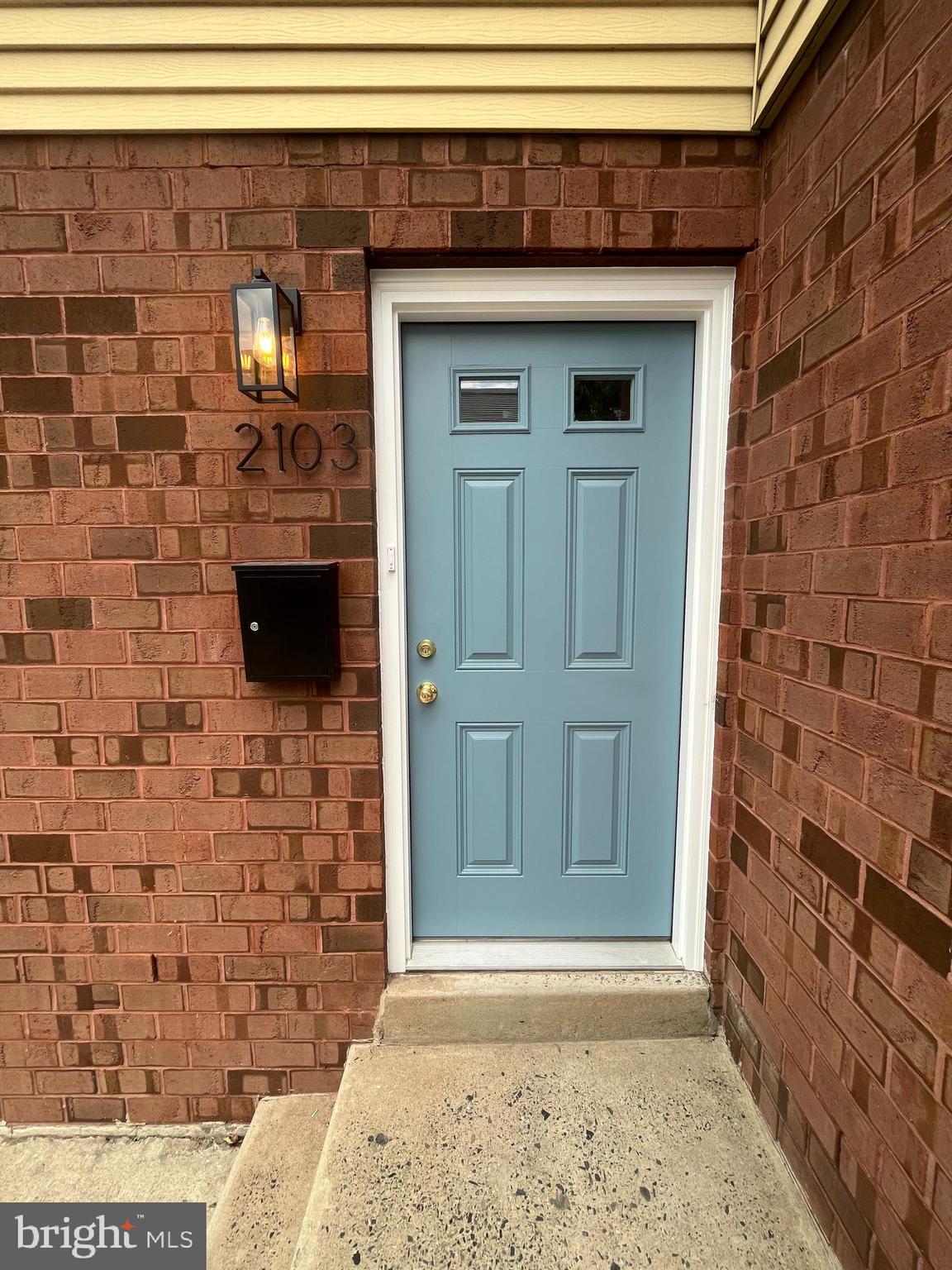 POINT BREEZE - Residential
