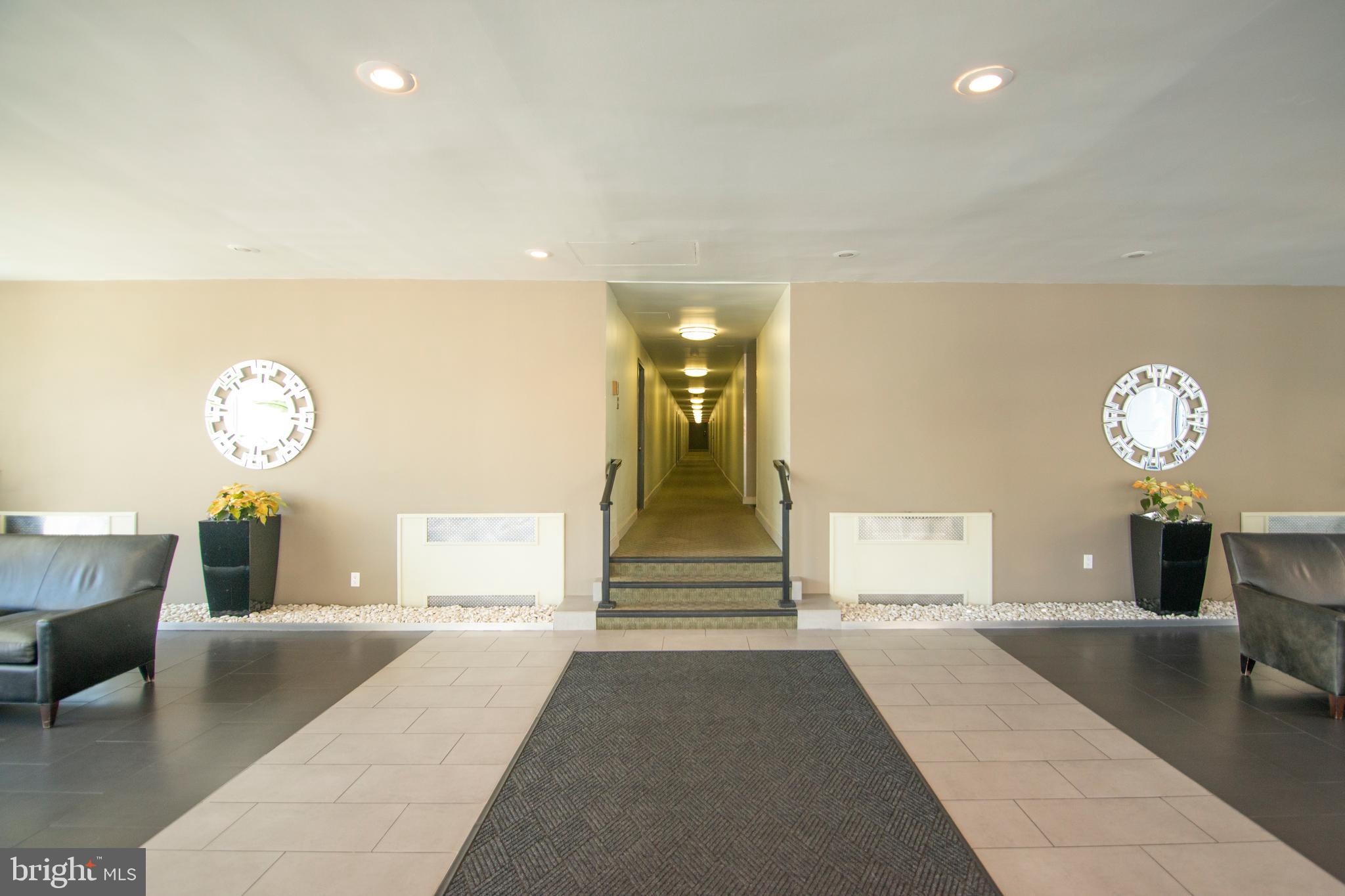 COURTHOUSE - Residential Lease