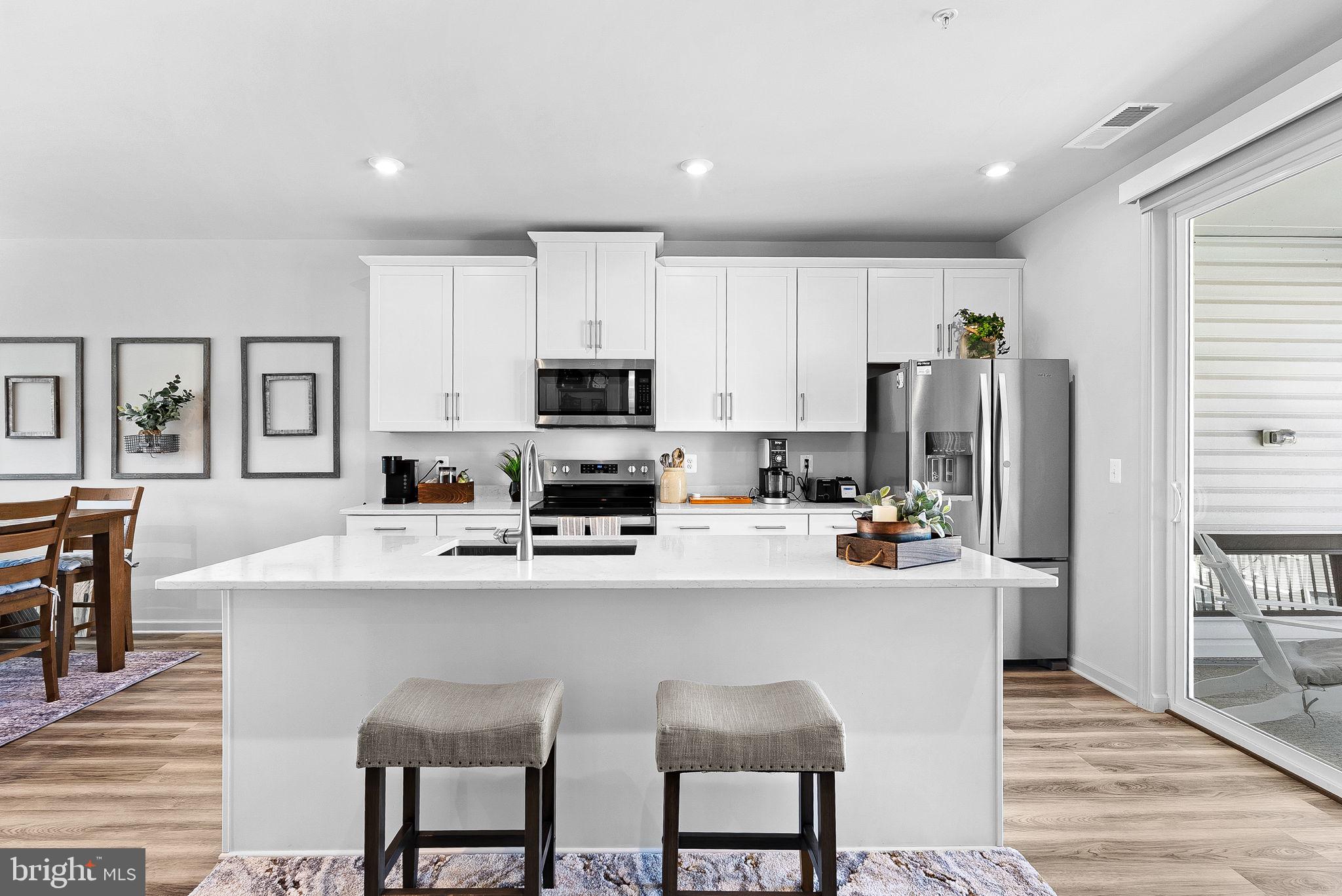 NEABSCO COMMONS - Residential Lease