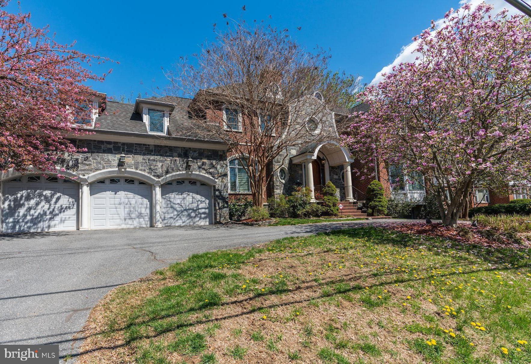 NORTH CHEVY CHASE - Residential