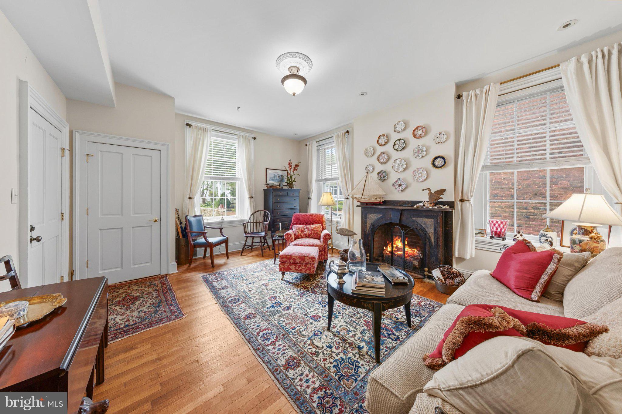 WATER STREET - Residential