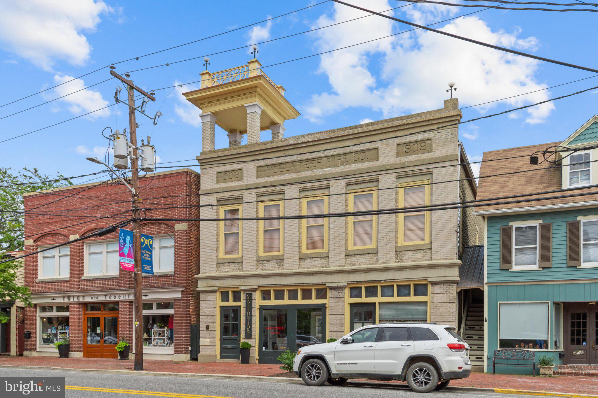 WATER STREET - Residential