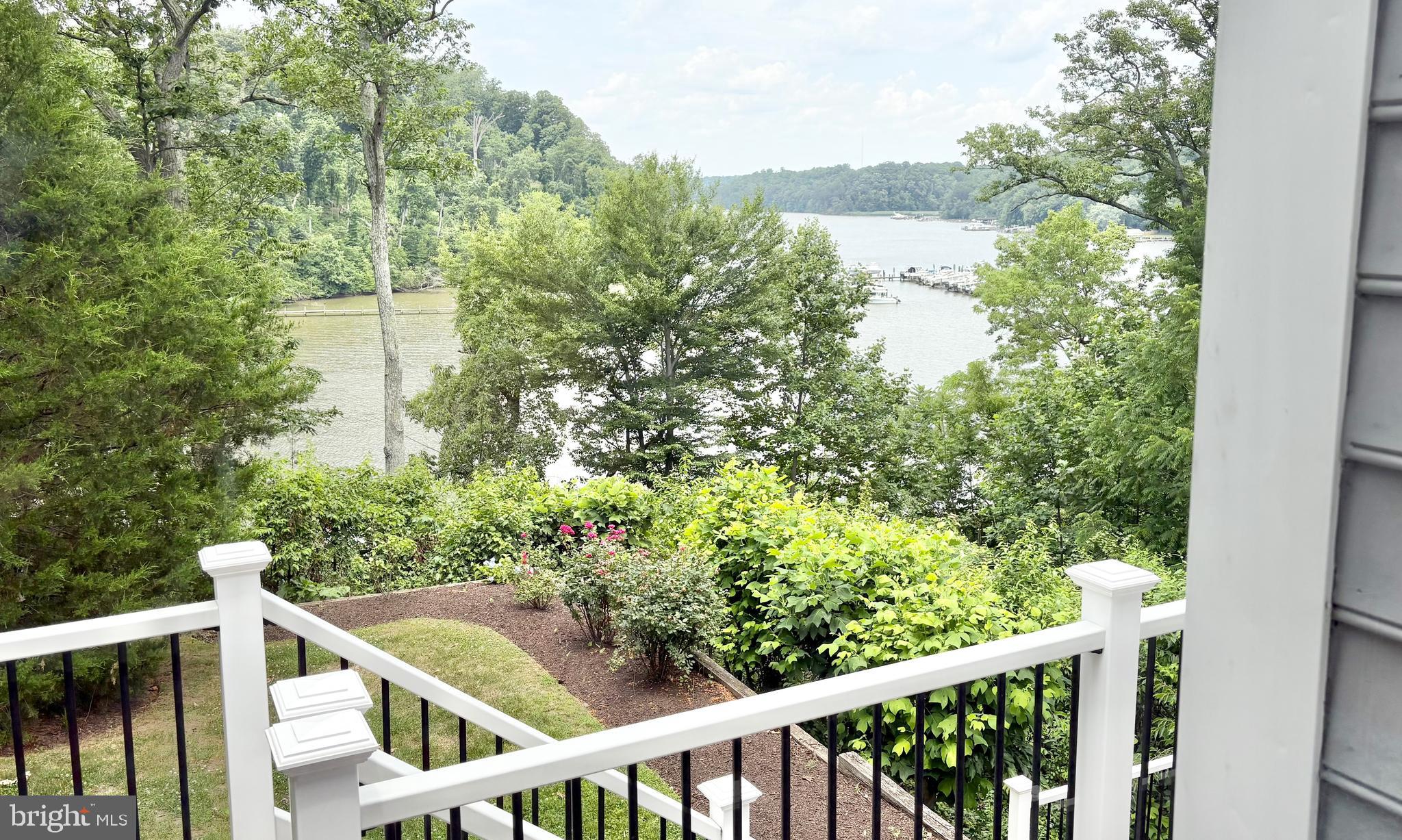 PORT ISLE - Residential