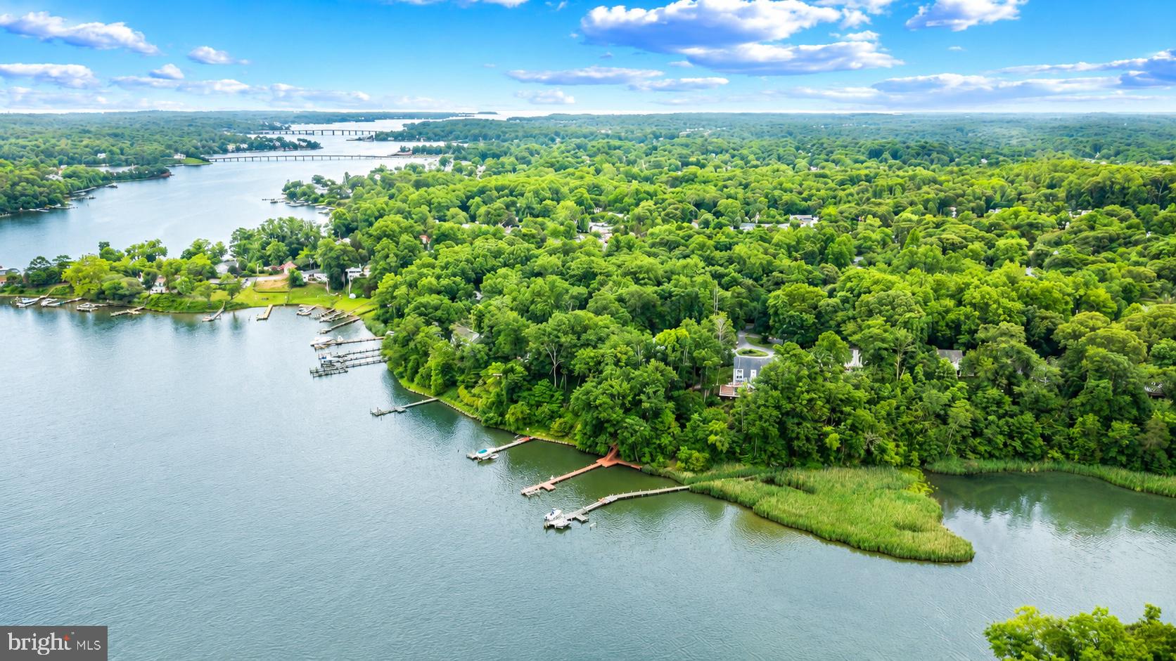 PORT ISLE - Residential