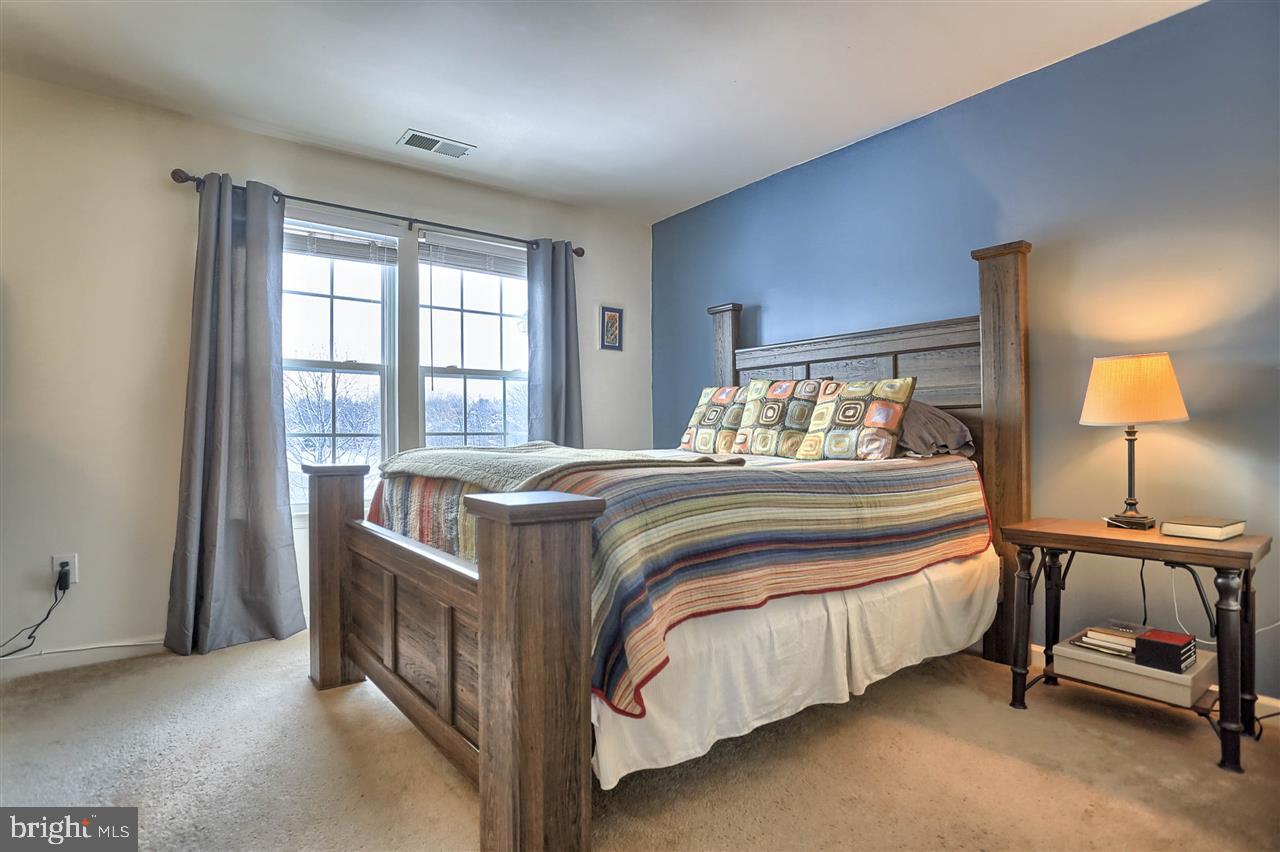 NORTHFIELD - Residential