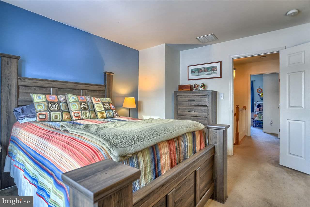 NORTHFIELD - Residential