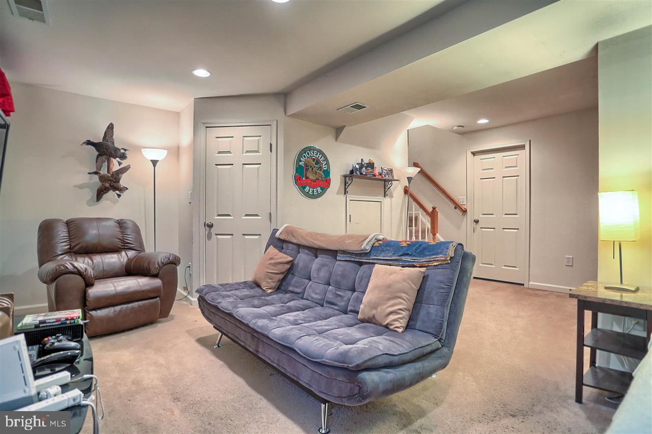 NORTHFIELD - Residential