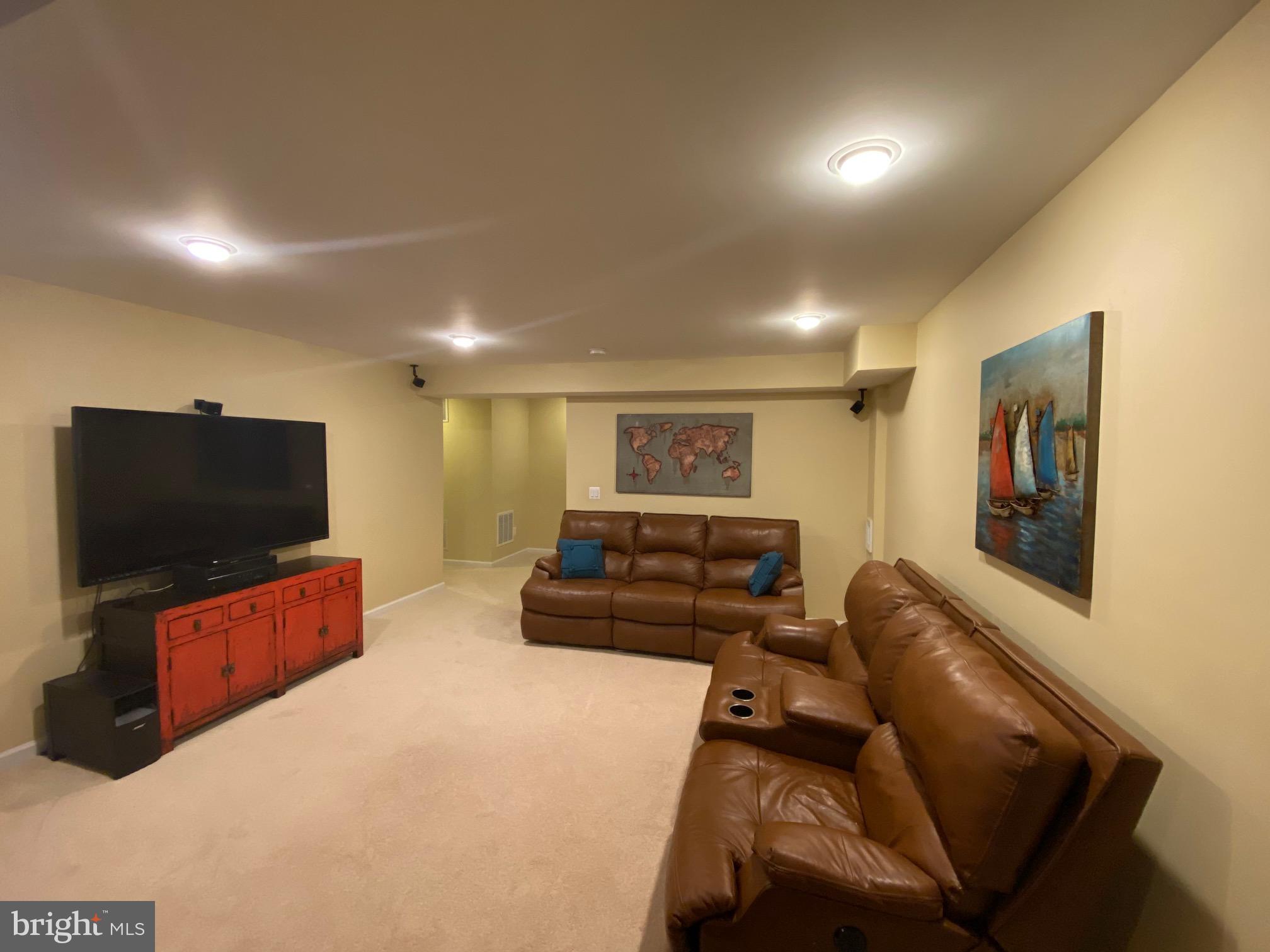 EVERGREEN VILLAGE - Residential Lease