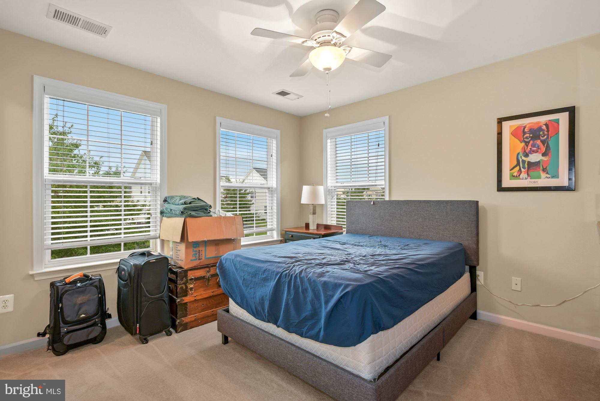 EVERGREEN VILLAGE - Residential Lease