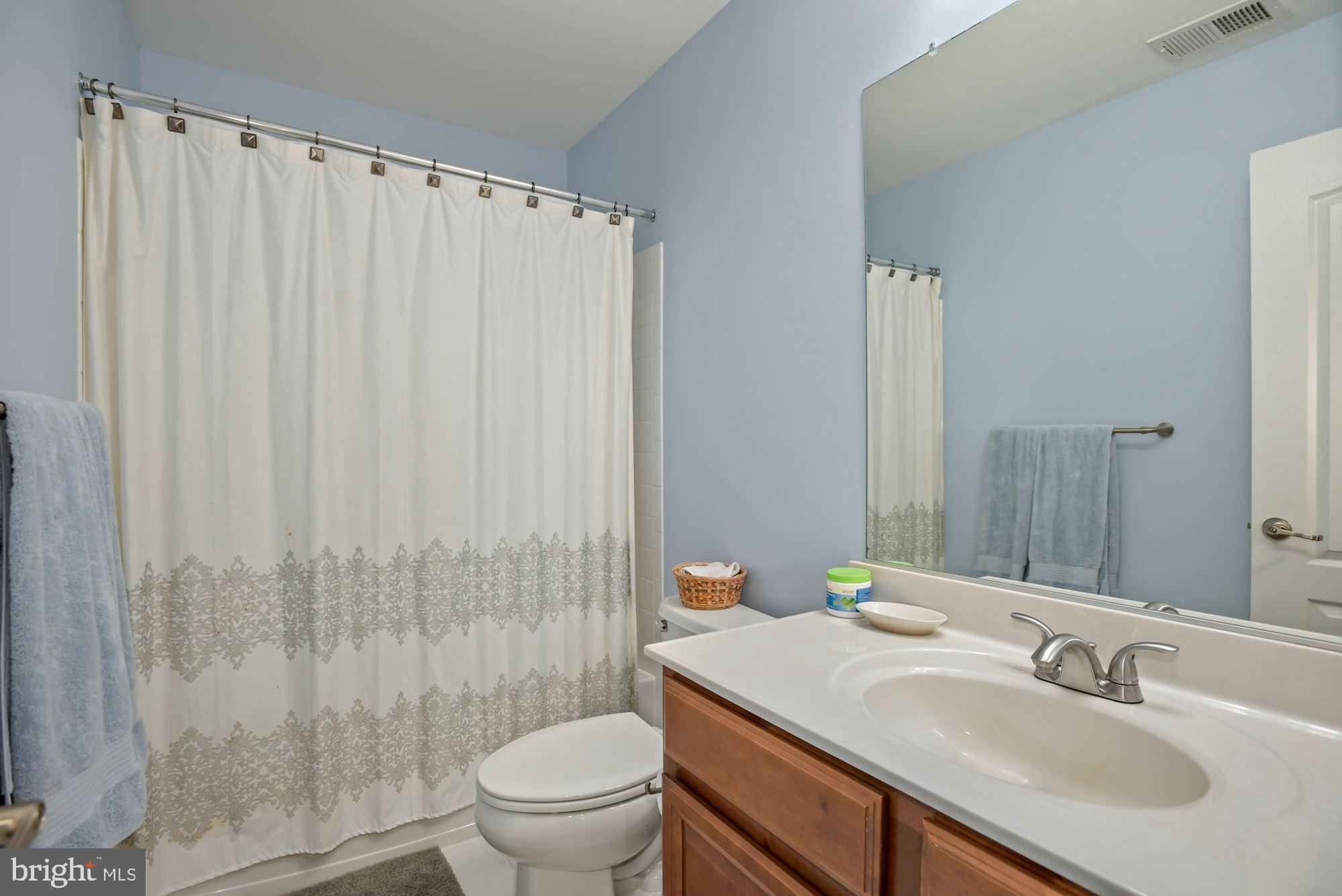 EVERGREEN VILLAGE - Residential Lease